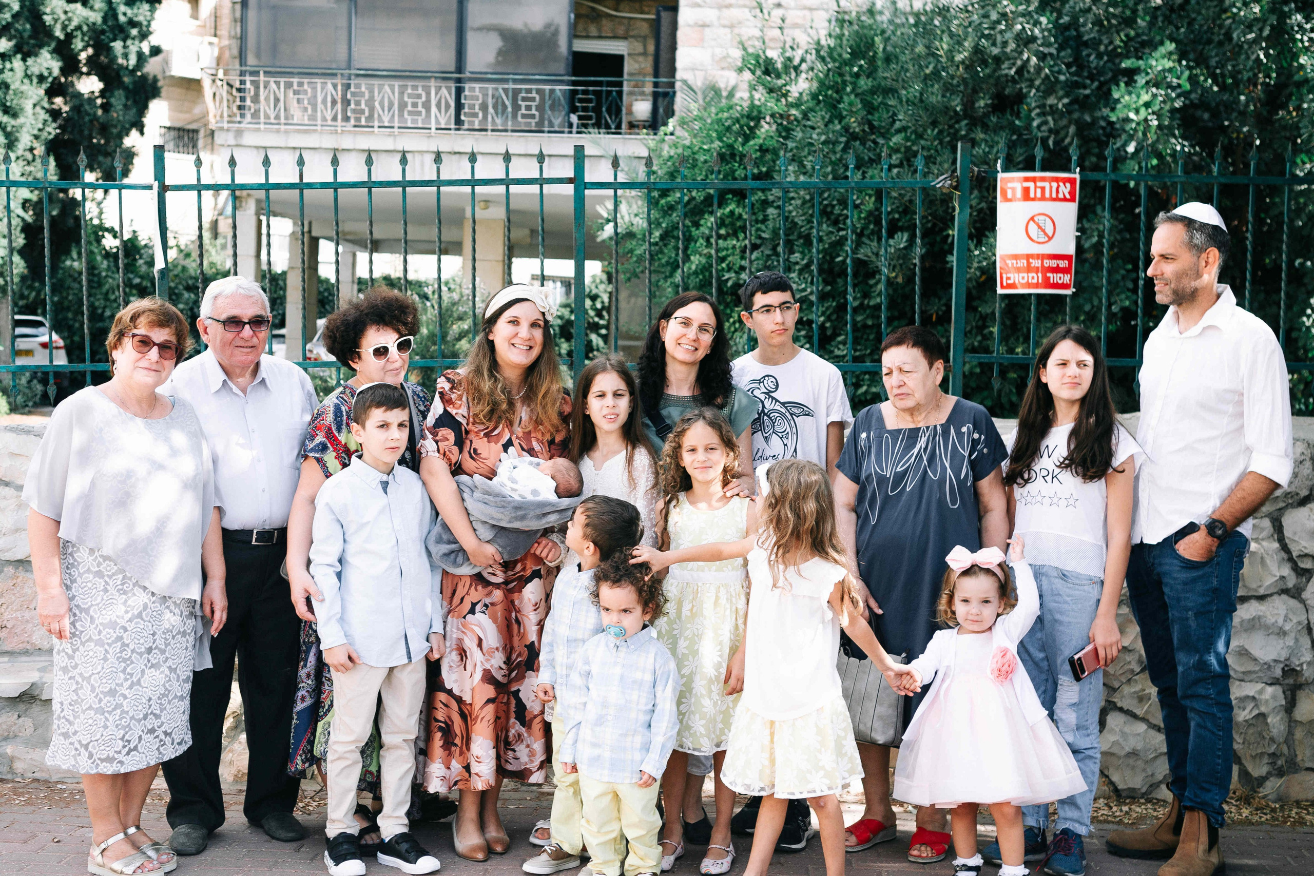 BRITH MILA IN THE SMALL SYNAGOGUE. PHOTOGRAPHER IN ISRAEL