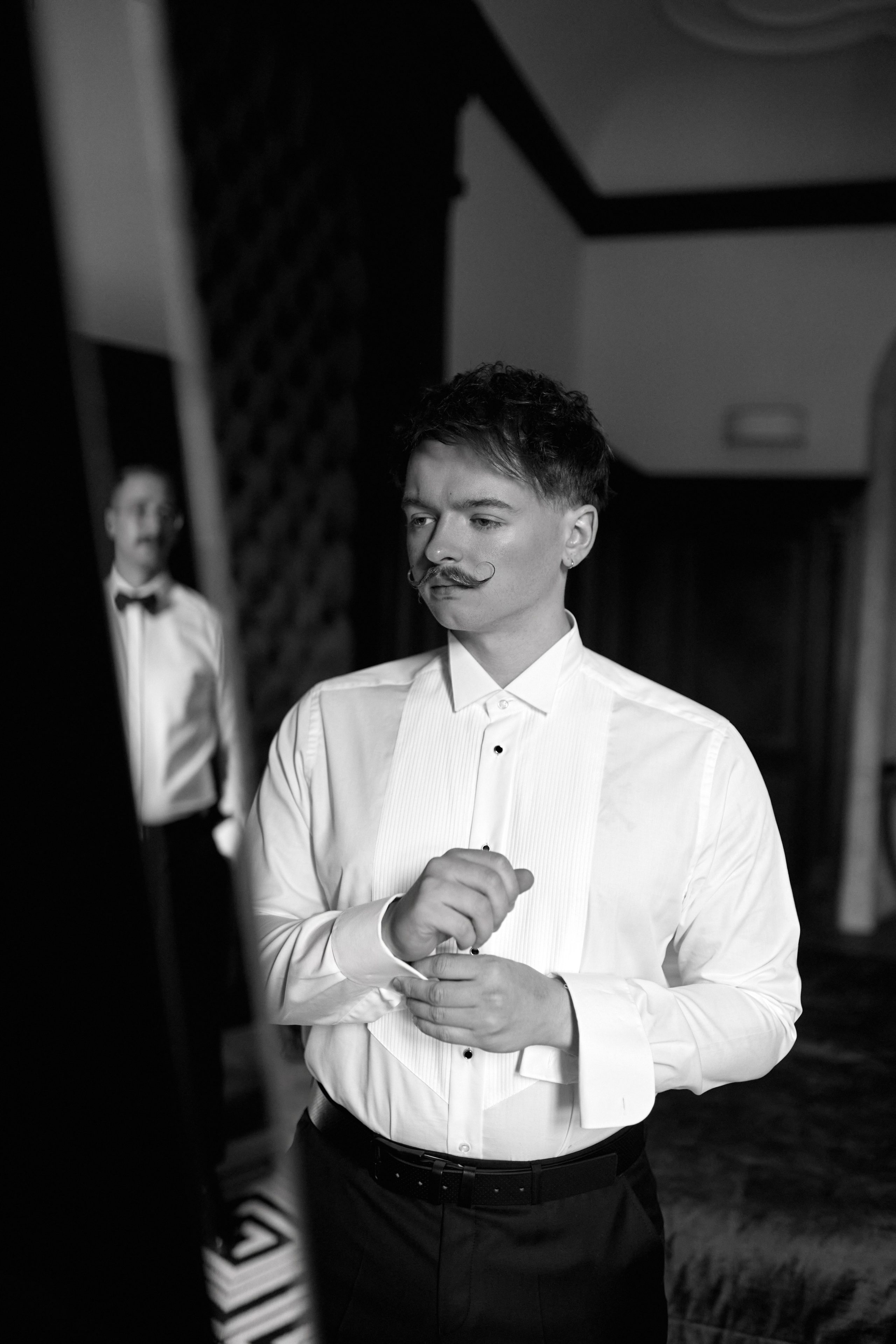 Wiktoria & Kacper. Pałac Goetz. Fotograf ślubny i rodzinny w Krakowie Yana Klymova