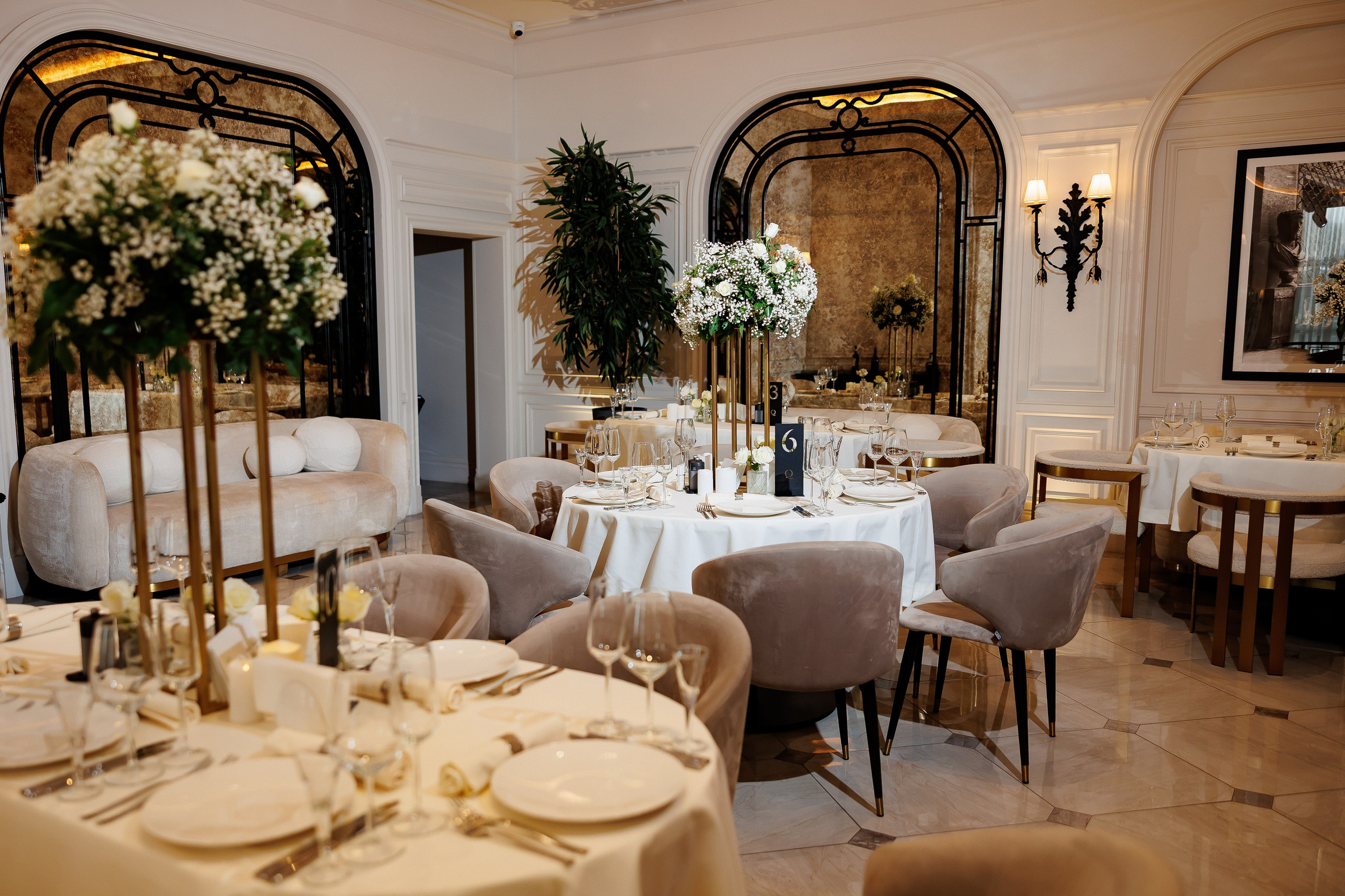 Serghei & Erica — Queen Residence. Servicii Foto și Video 067188353