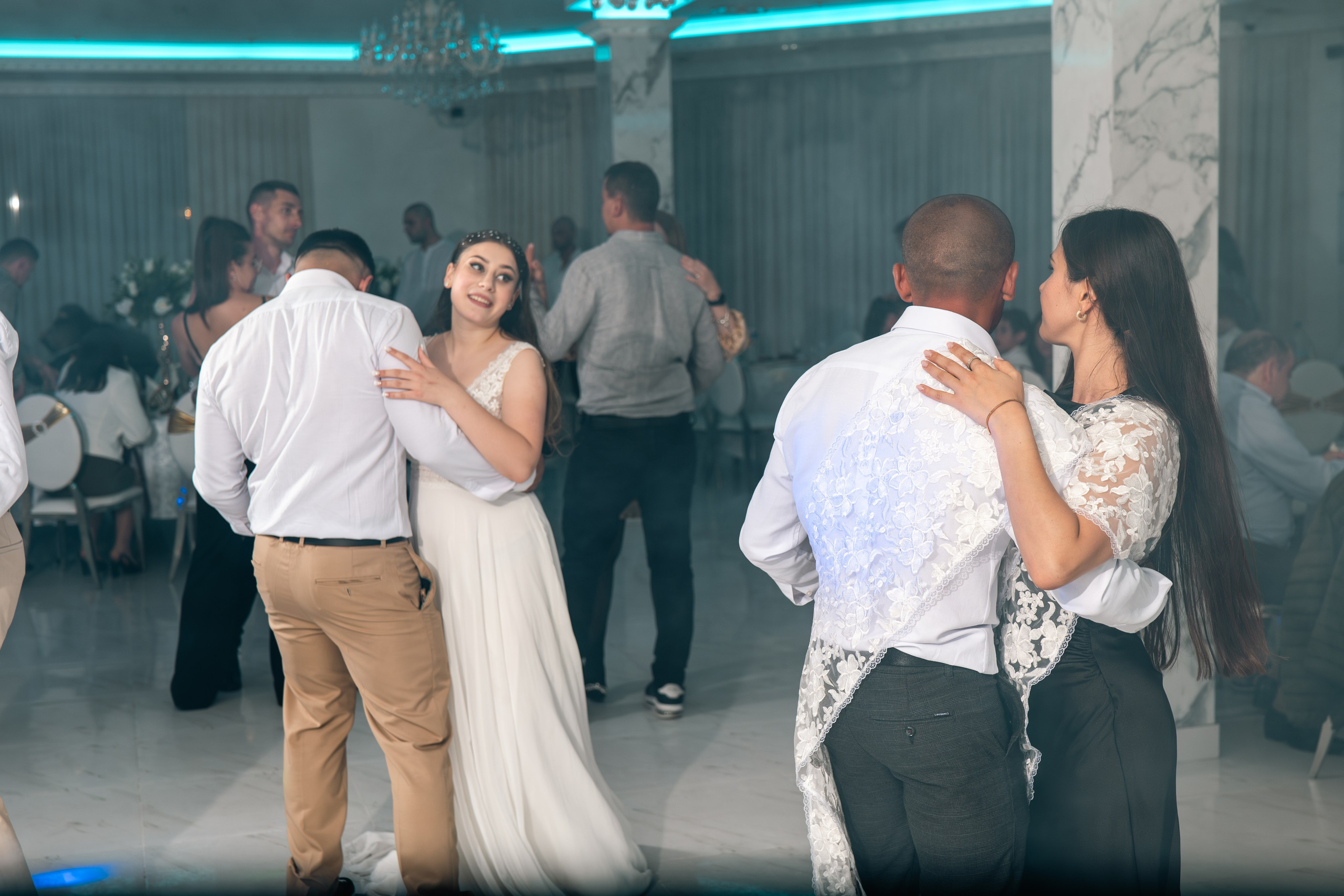 Constantin & Andreea. Fotograful și Cameramanul familiei dvs în Franța Paul Photographer