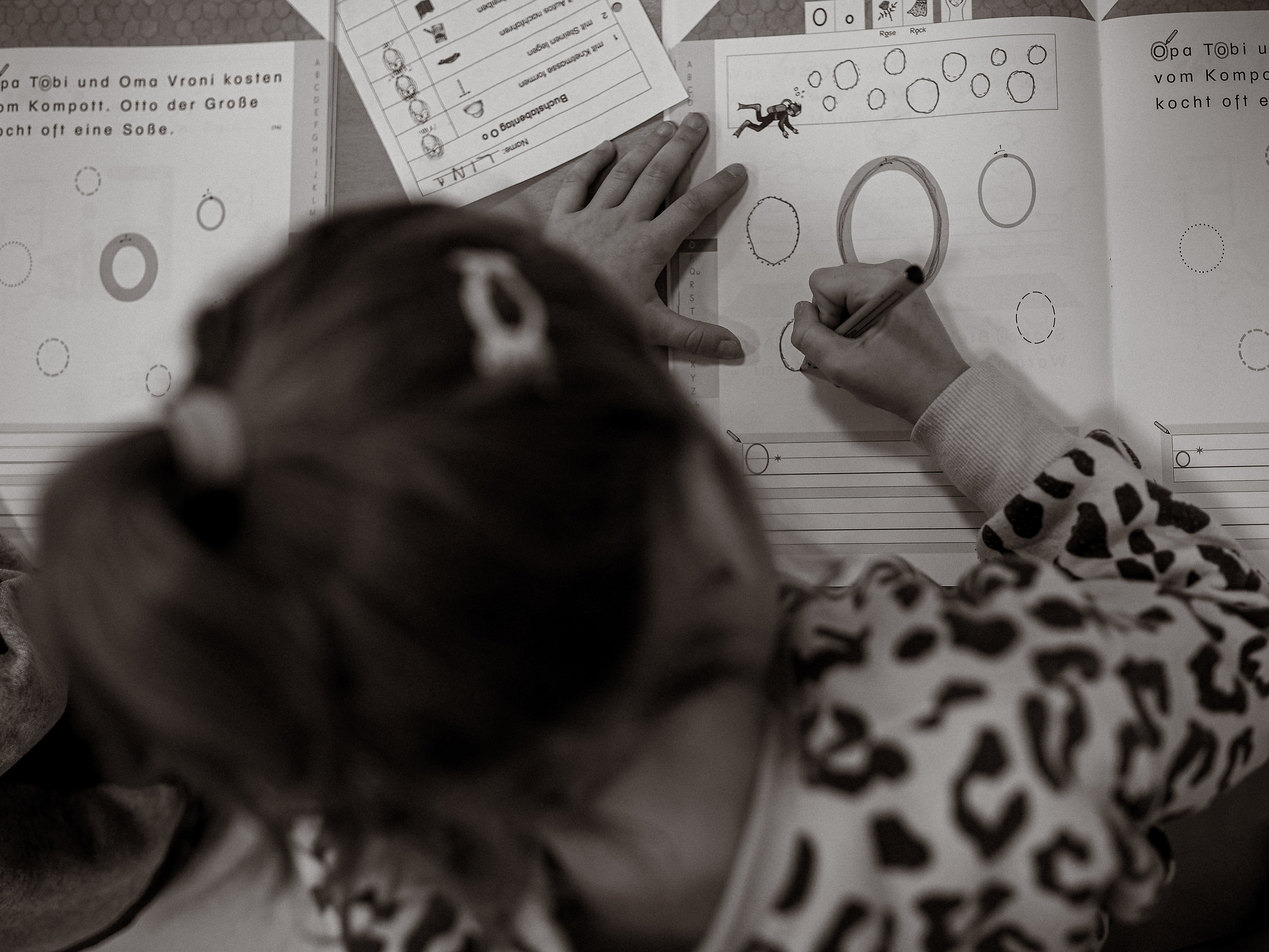 Das Schulleben. Professionelle Familienfotografie, Kinderfotografie und Portraitfotografie in Linz, Oberösterreich - Albina Vaniyants, Fotografin aus OÖ