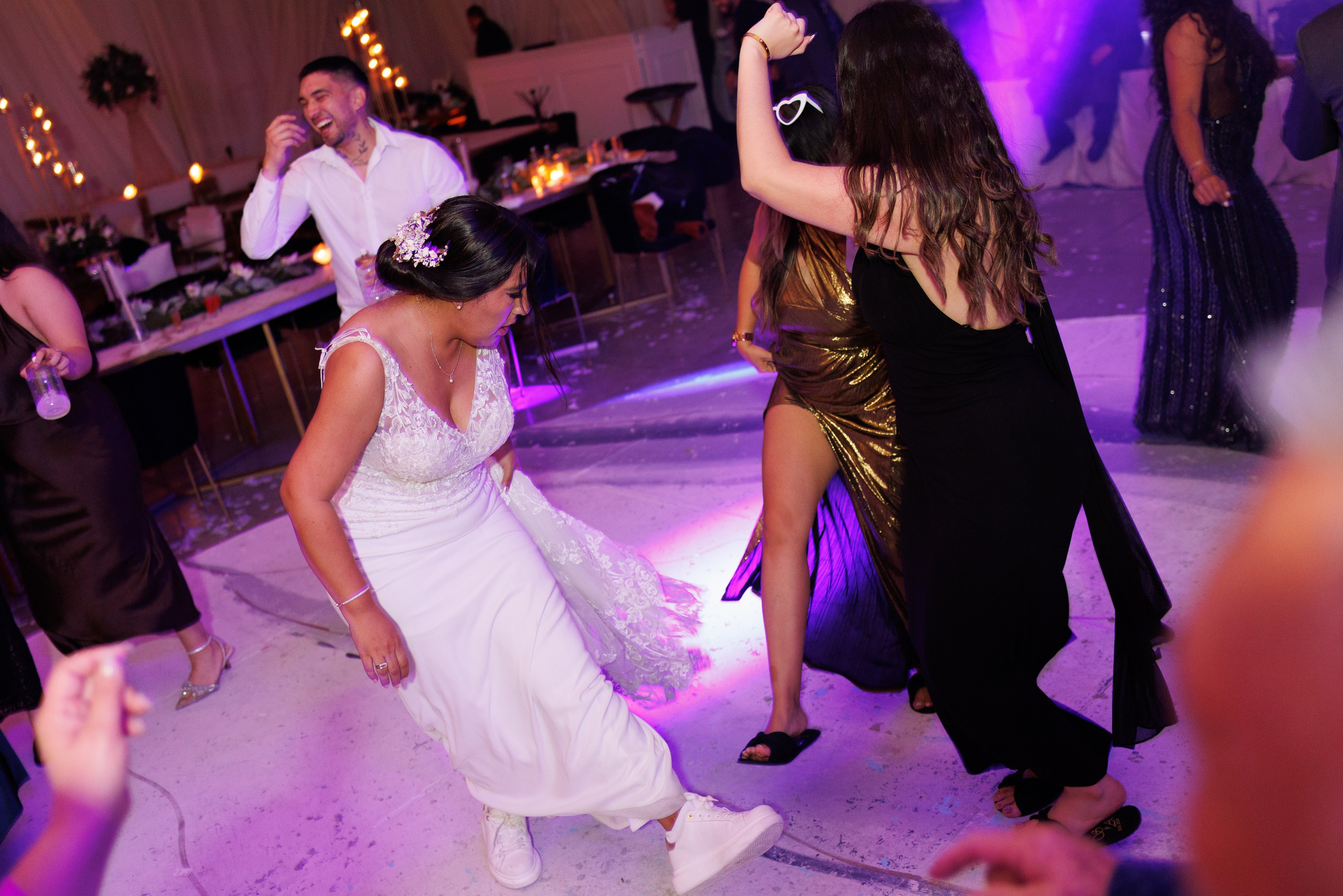 Alejandra y Salvador. Principal