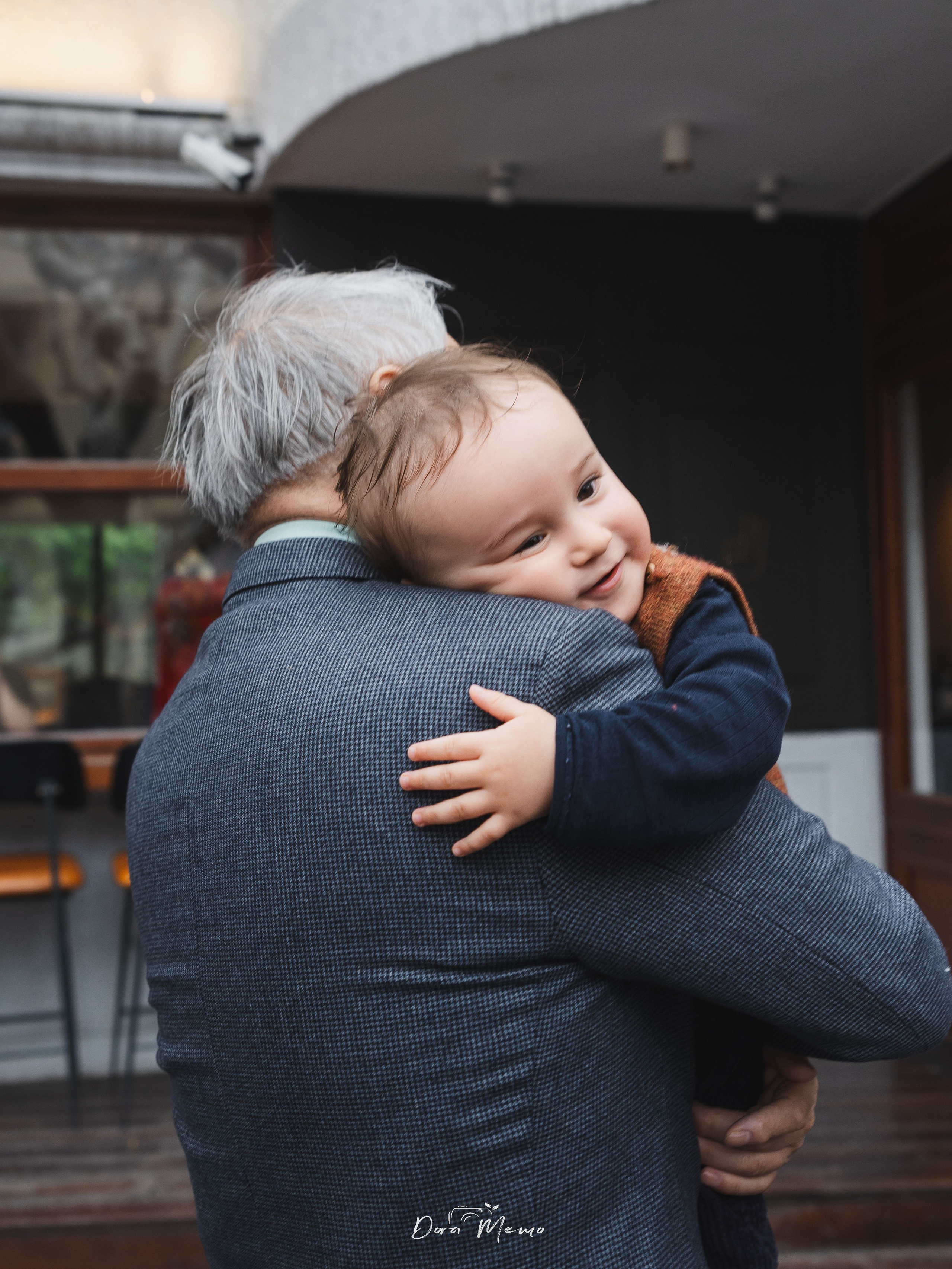 Family photography of elders and children. Shanghai Family Photographer Dora