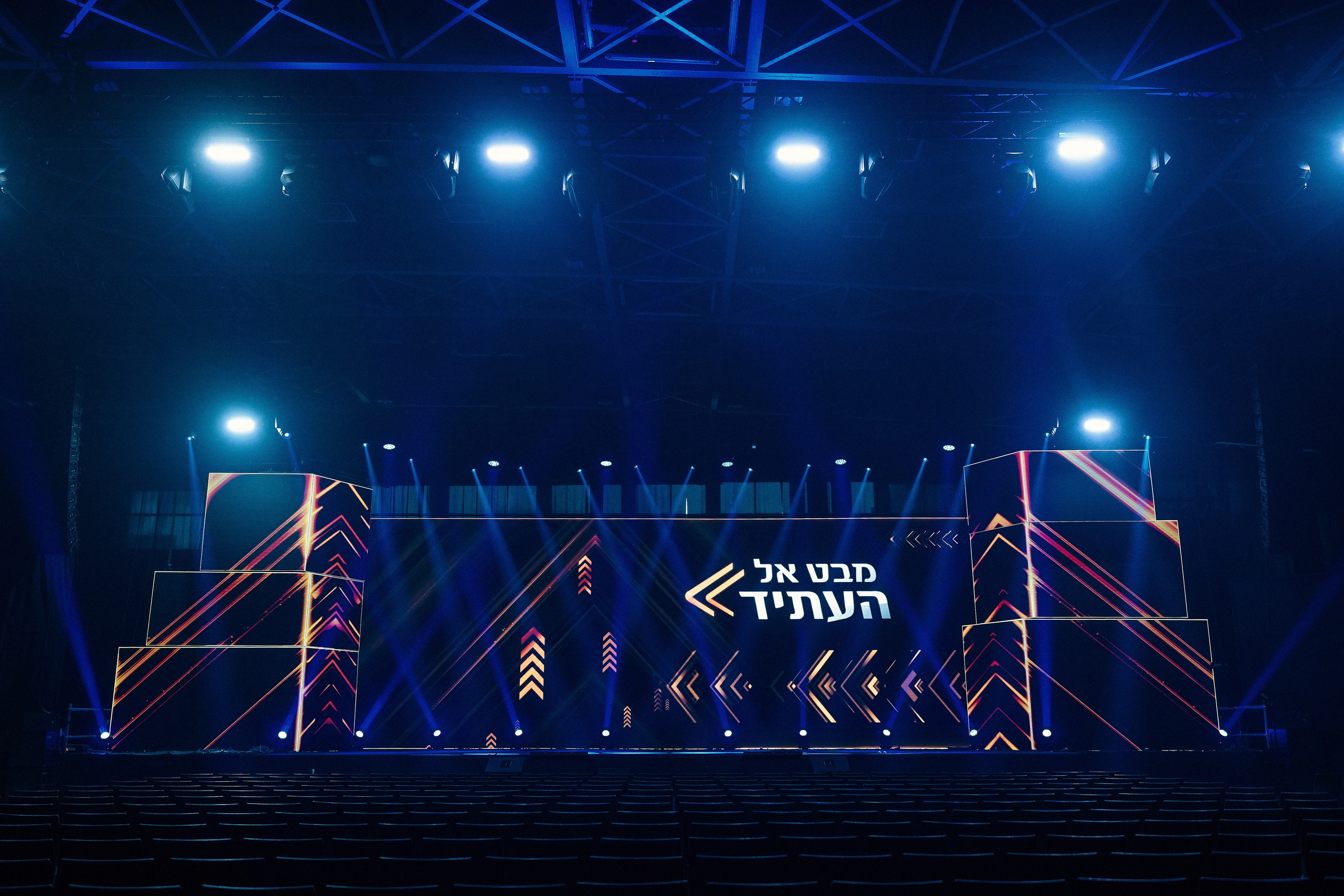 Business. Dmitry Gorodetsky Event Photographer