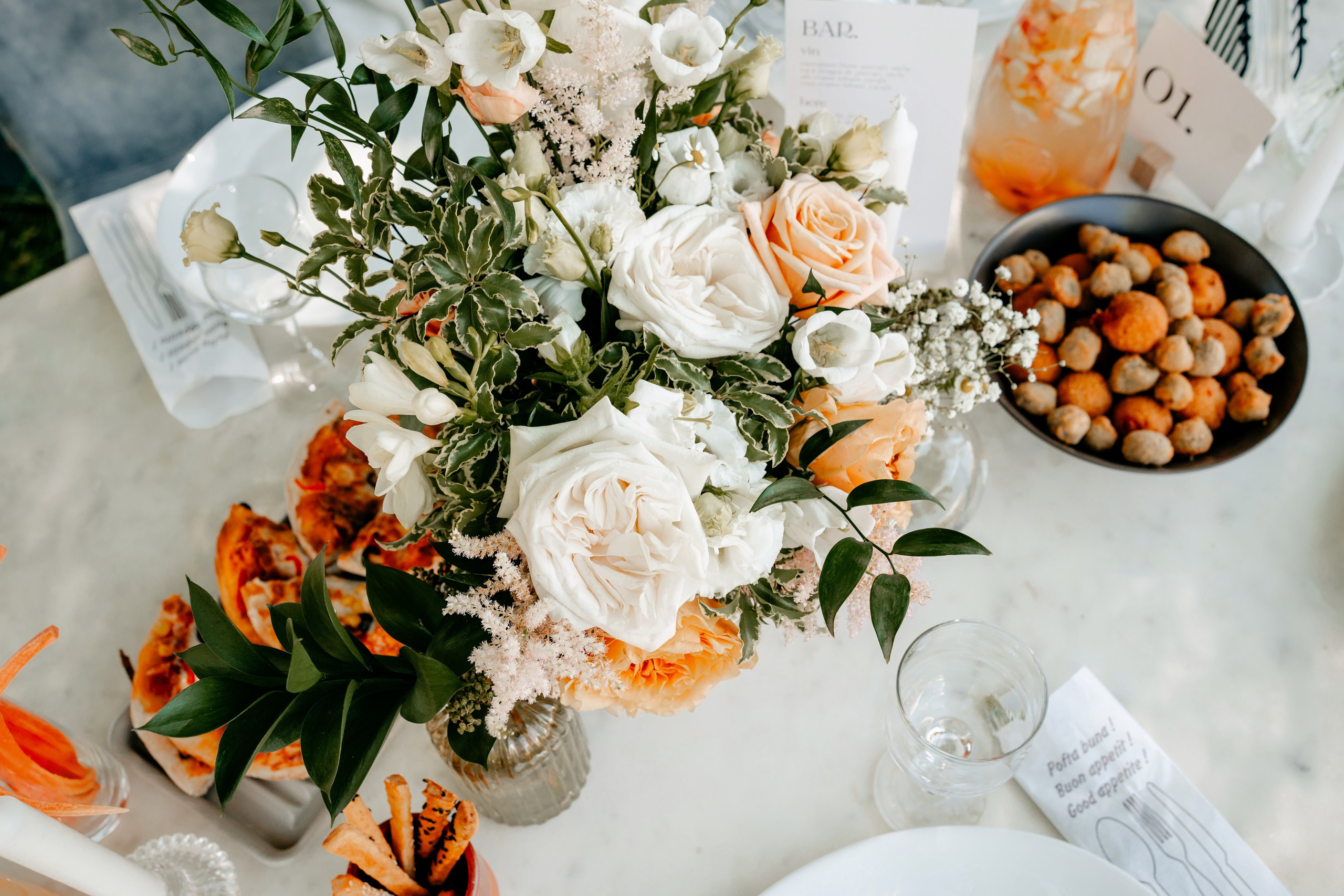 Nunta la The Gate (Darmanesti. Bacau). Raw Studio. Fotograful tau de nunta!