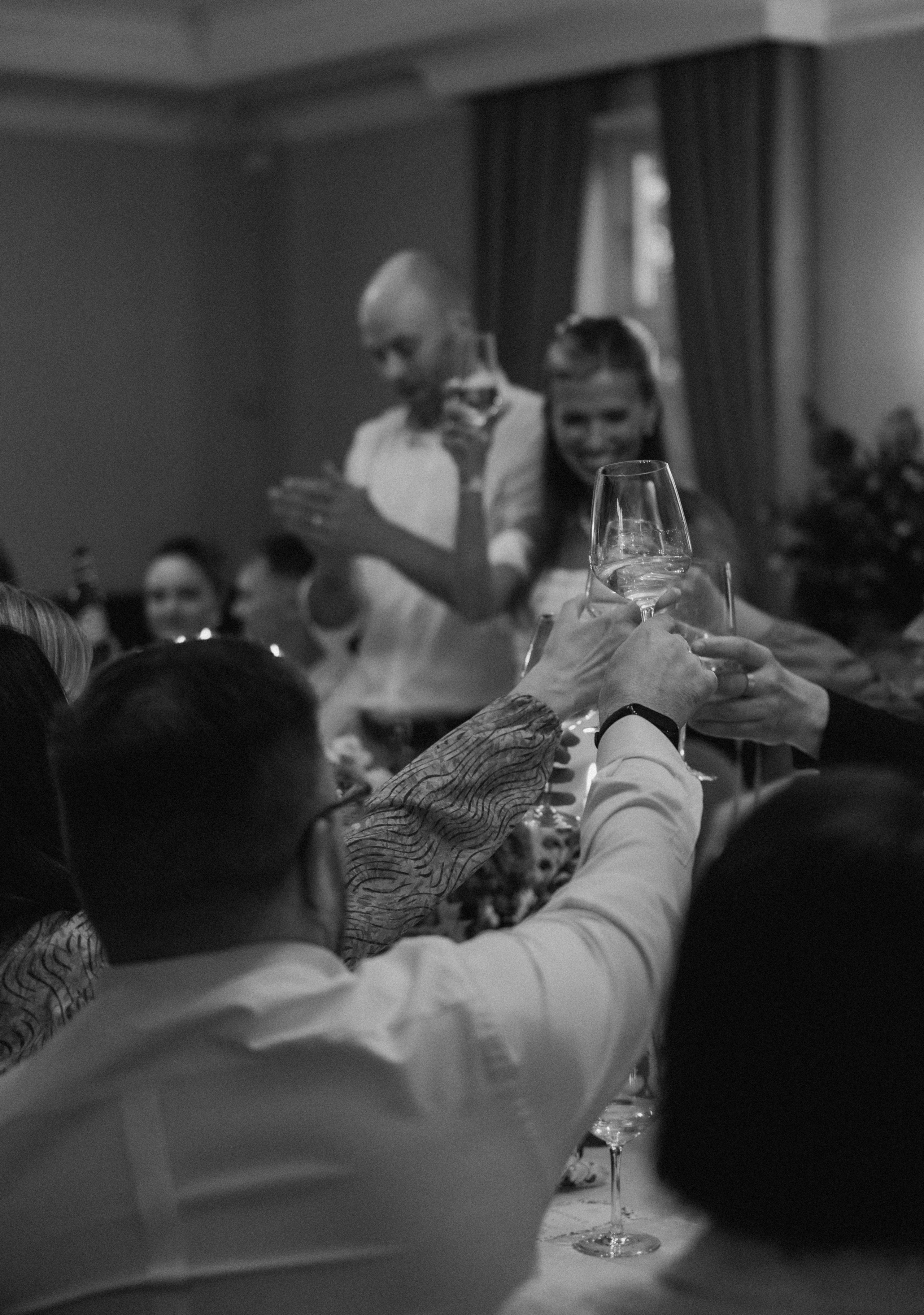 Justė ir Henrikas | Lietingos jaukios vestuvės Palangoje. Vestuvių ir šeimų fotografė Lena Bondarenko / belove photo