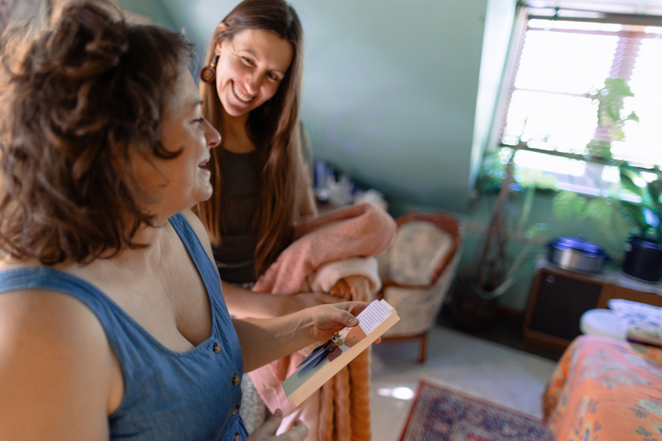 Laula Perey, Somatic Therapist