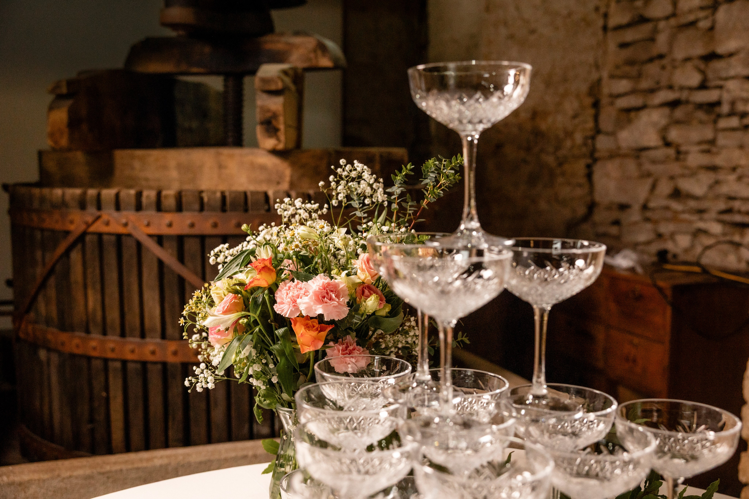 Château Wedding in Dordogne — Château Lagut | Southwest France. Eugénie Smirnova — Wedding & Elopement Photographer in Southwest France