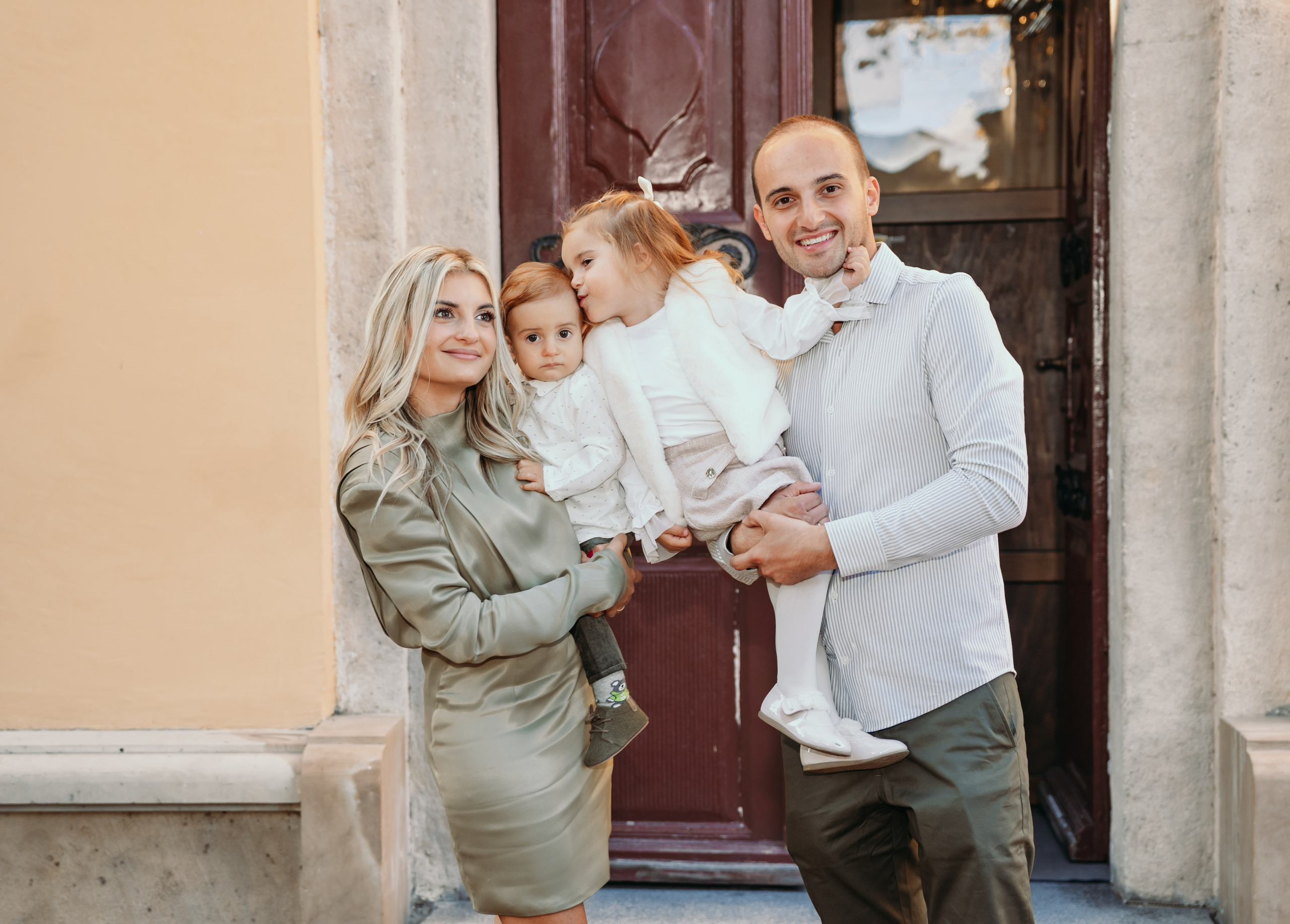 Fotografisanje krstenja Beograd. DEČIJI FOTOGRAF BEOGRAD|FOTOGRAFISANJE KRŠTENJA|CAKE SMASH