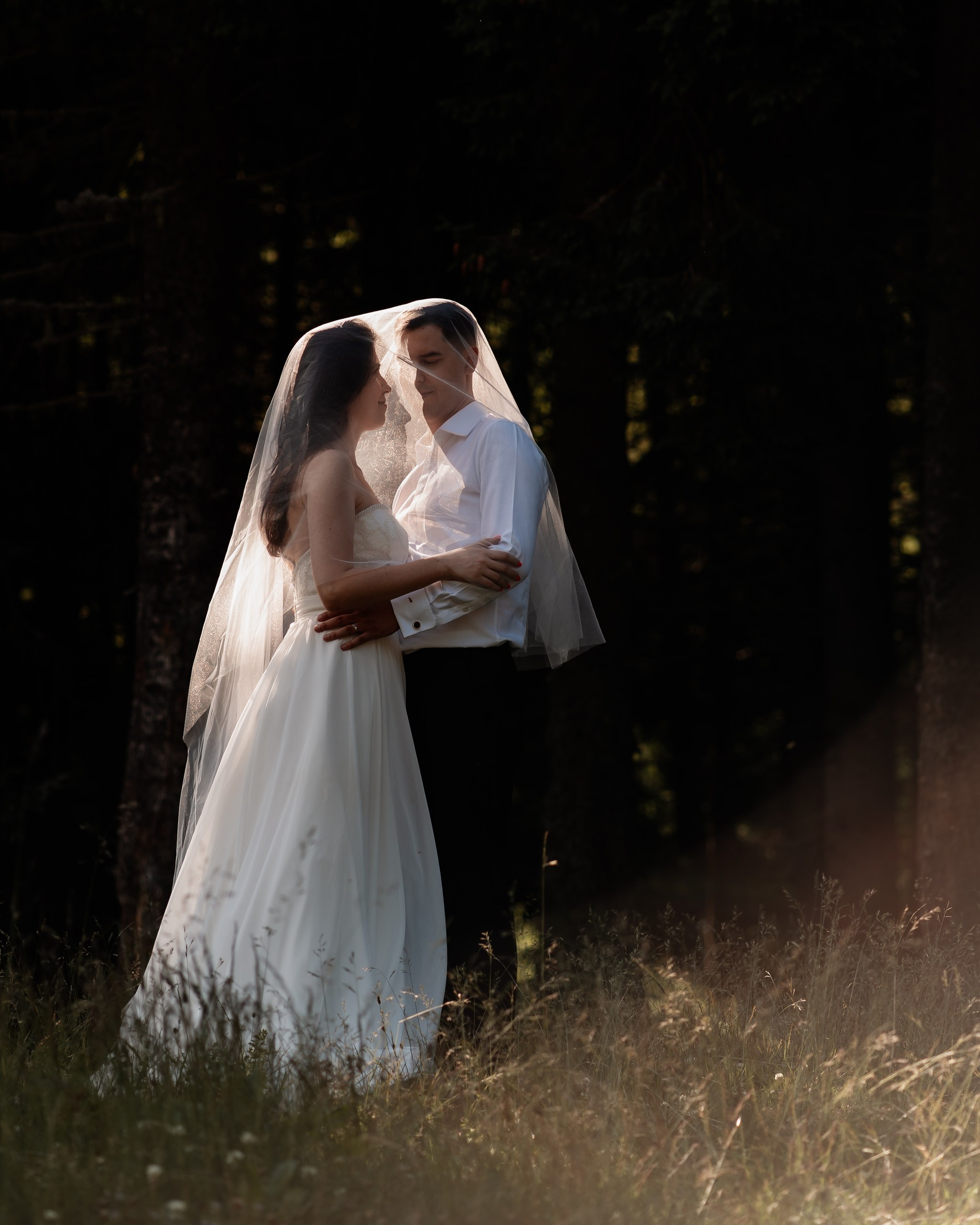 Trash the dress — Lorena&Adi  - Mihai Popa. Mihai Popa |Wedding Photographer | Worldwide | Bucharest
