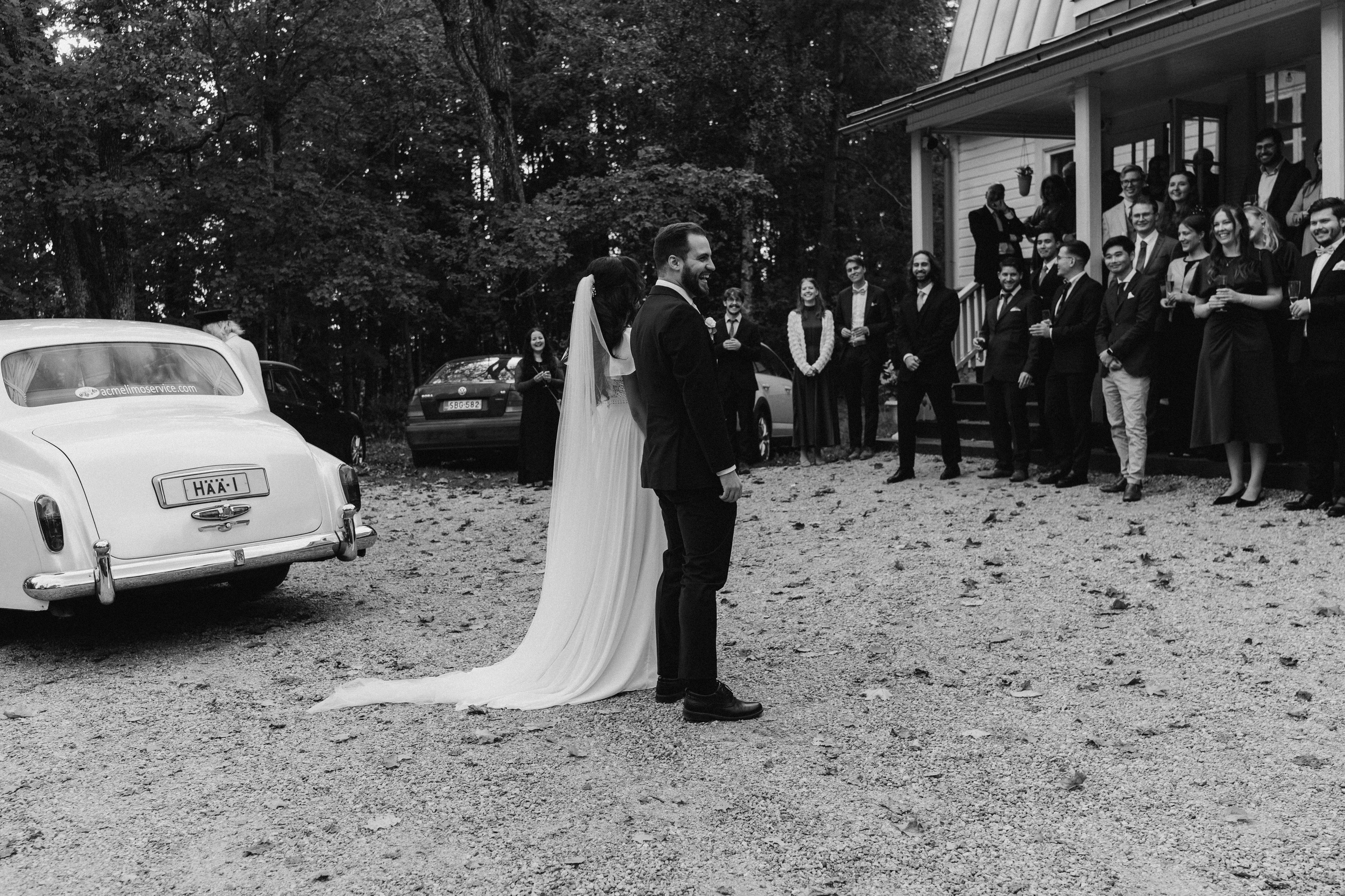 W&S. Wedding and potrait photographer in Helsinki Vickan O