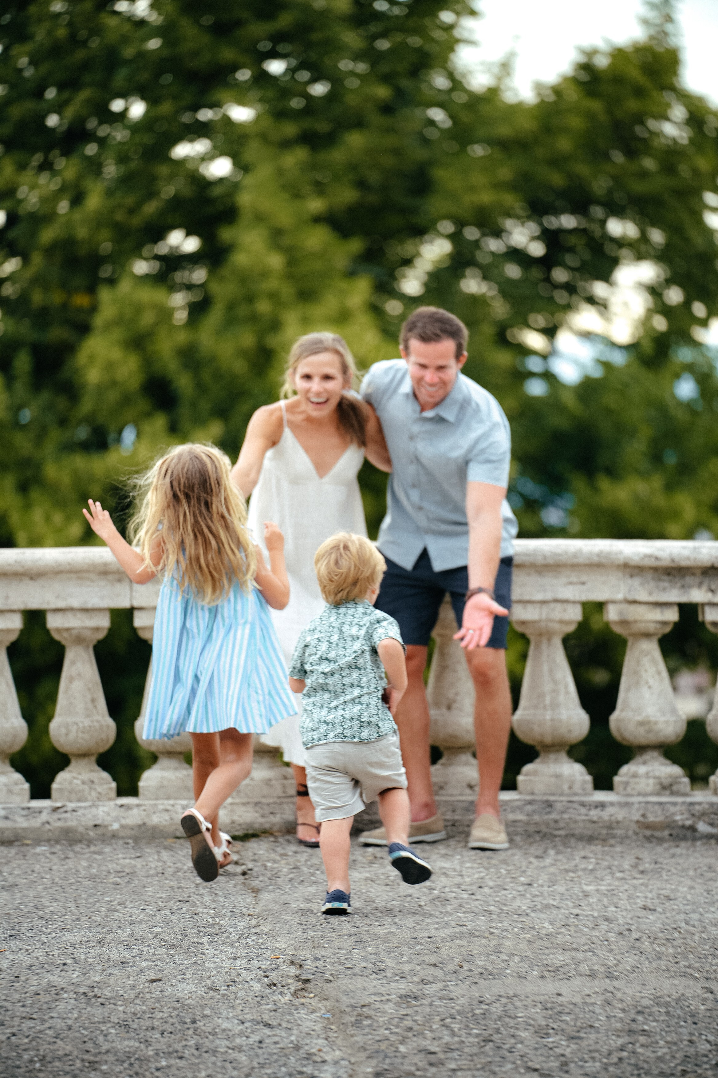Nicole & Family. Wedding Photographer in Italy
