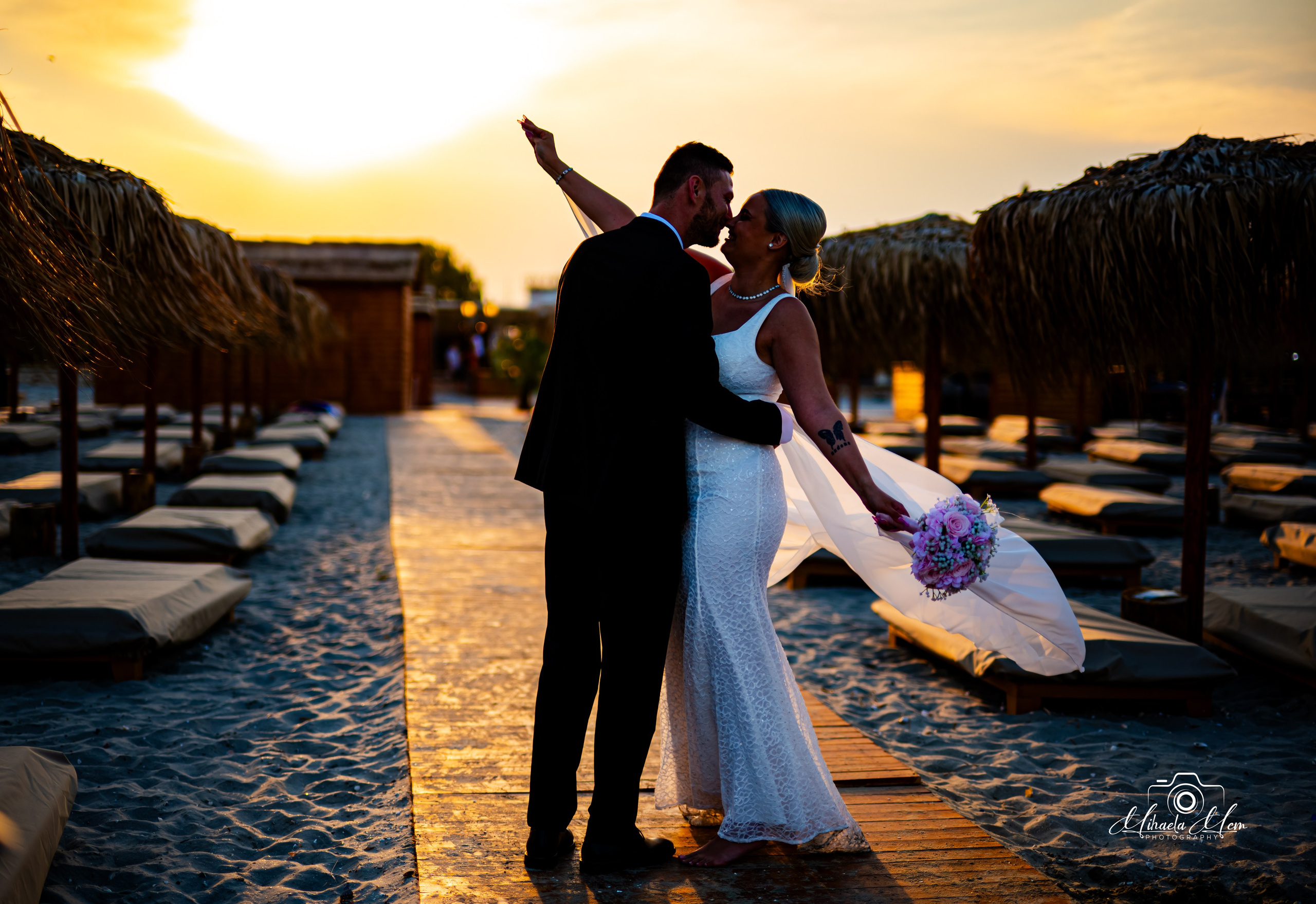 Trash the dress Andreea&Dany. Fotograf Nuntă Constanța și București – MCM Happy Studio