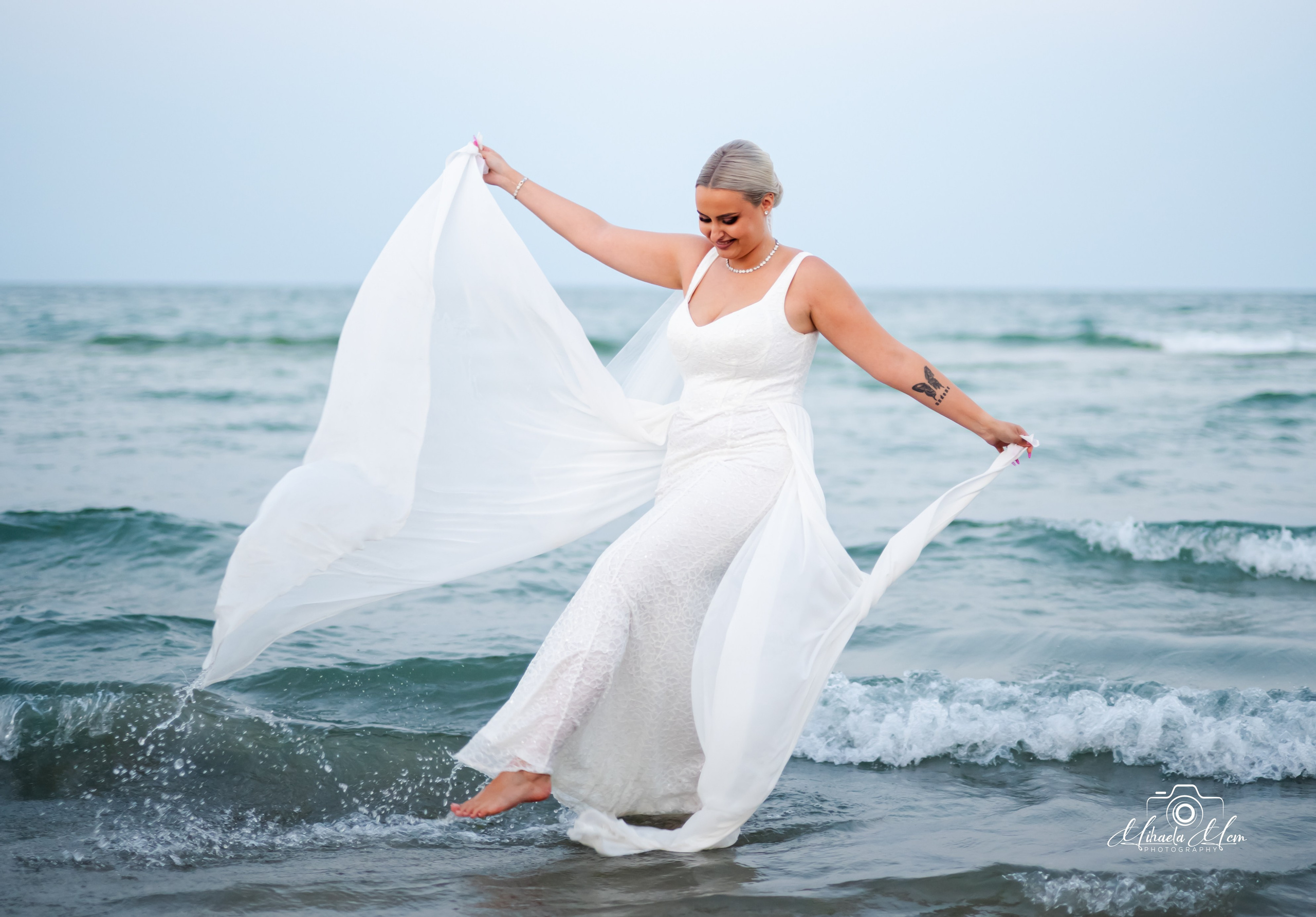 Trash the dress Andreea&Dany. Fotograf Nuntă Constanța și București – MCM Happy Studio