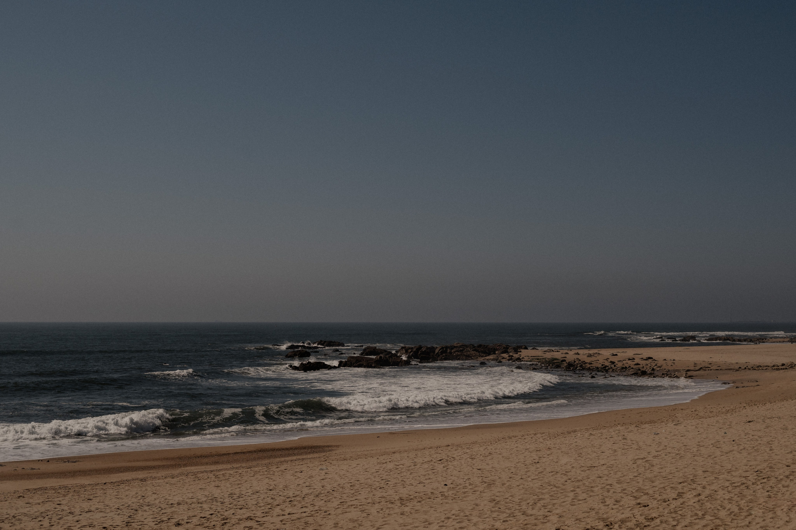 Zuhause im Herzen | Shooting an der Ozeanküste. Fotografin Ansbach - Paare | Hochzeit | After Wedding