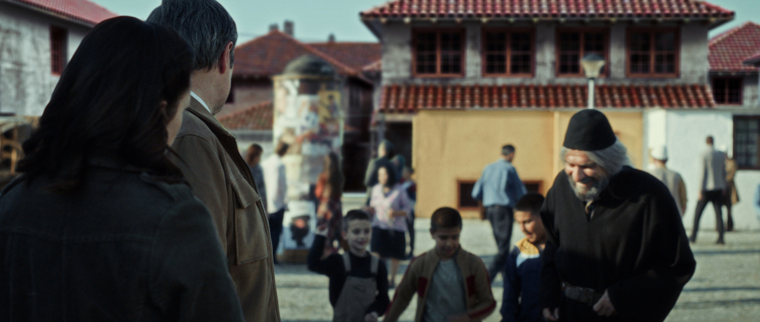 Ruski Konzul. Commercial and studio photographer in Belgrade