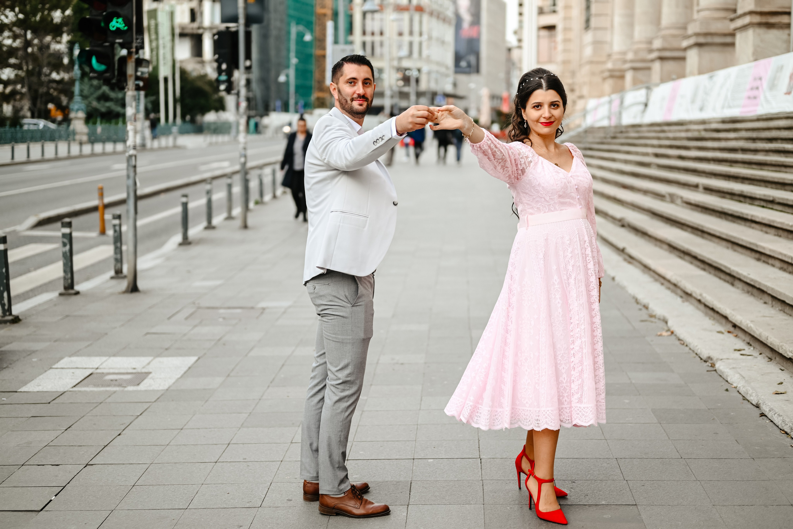 Ședința maternitate Alexandra si Andrei, Calea Victoriei. Ana Maria Dragan Fotograf Evenimente