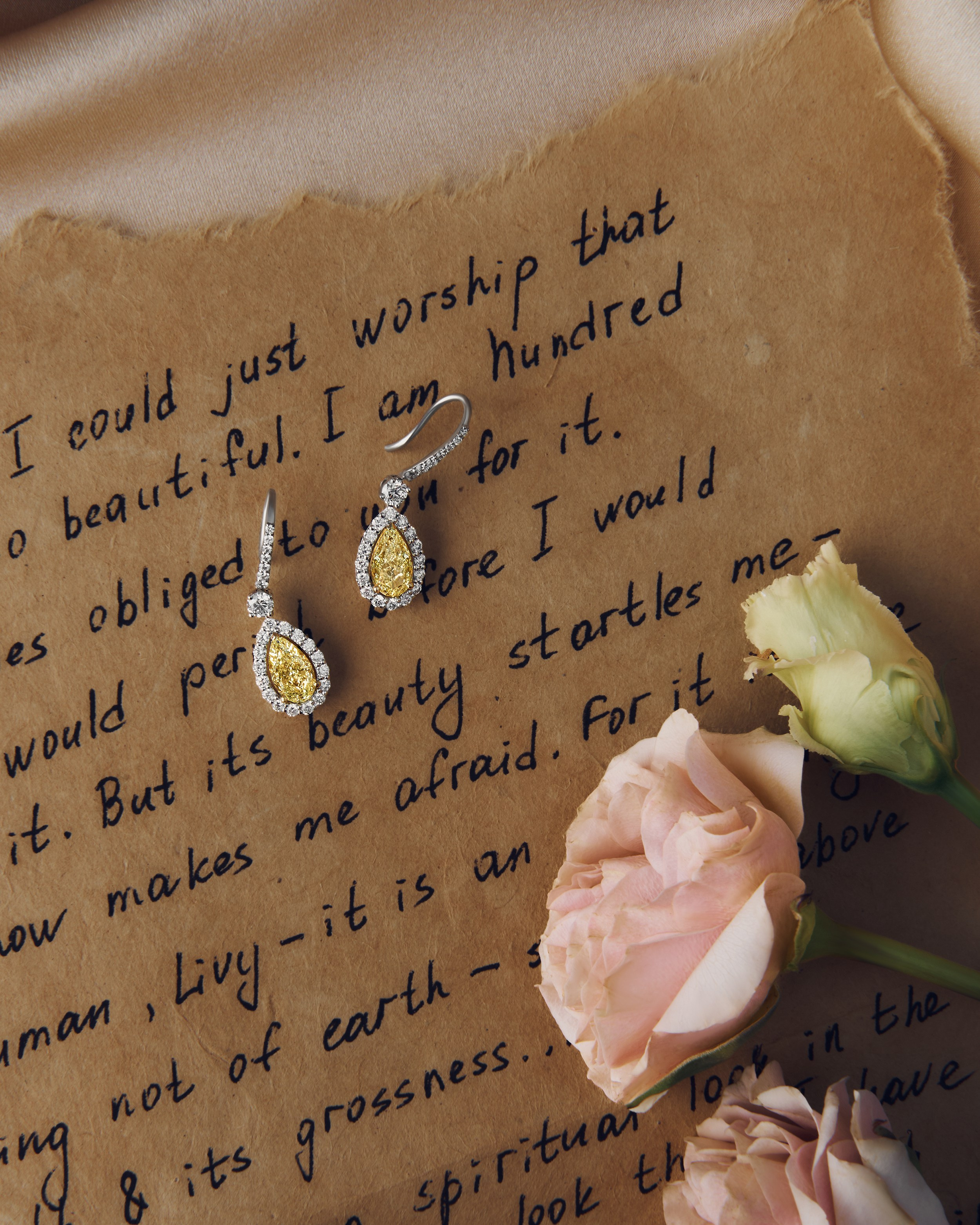 JEWELLERY. Fashion and advertising photographer Alina Mikhalkovich Dubai