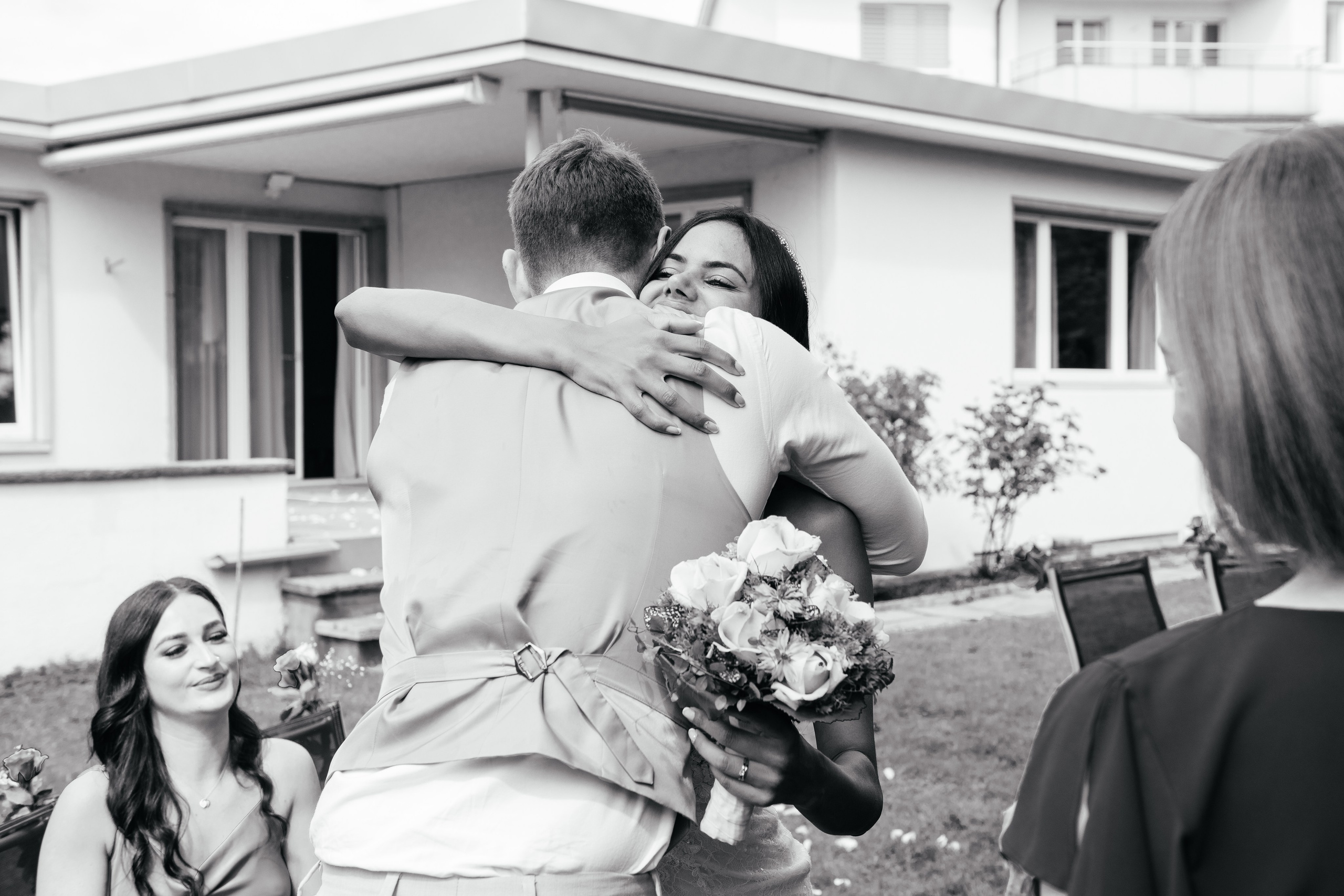 KAIANE & BENJAMIN Meilen, Switzerland. I am Elena Altendorfer. Wedding photographer in Zurich and Switzerland