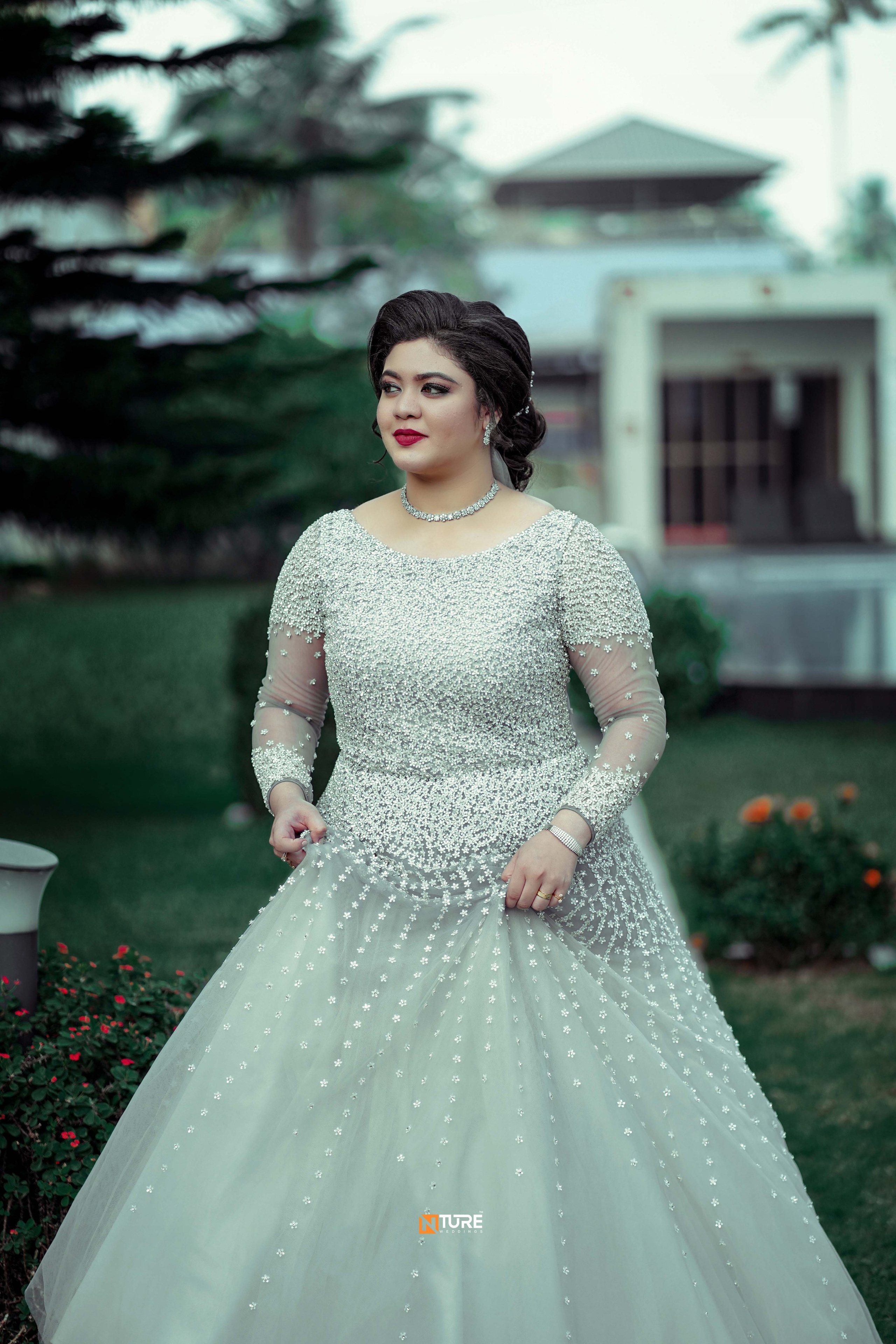 PHOTOS. NTURE WEDDING