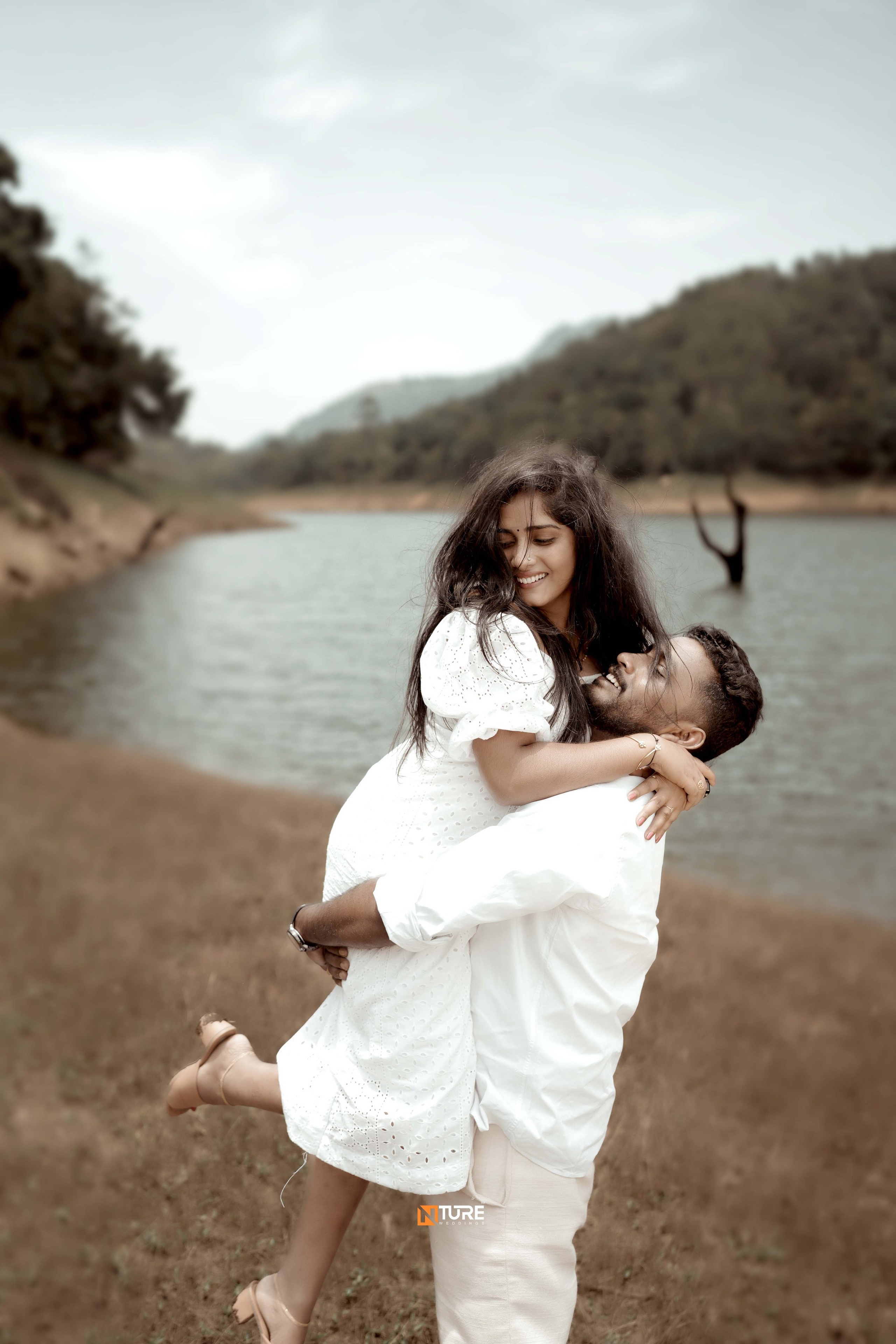 PHOTOS. NTURE WEDDING