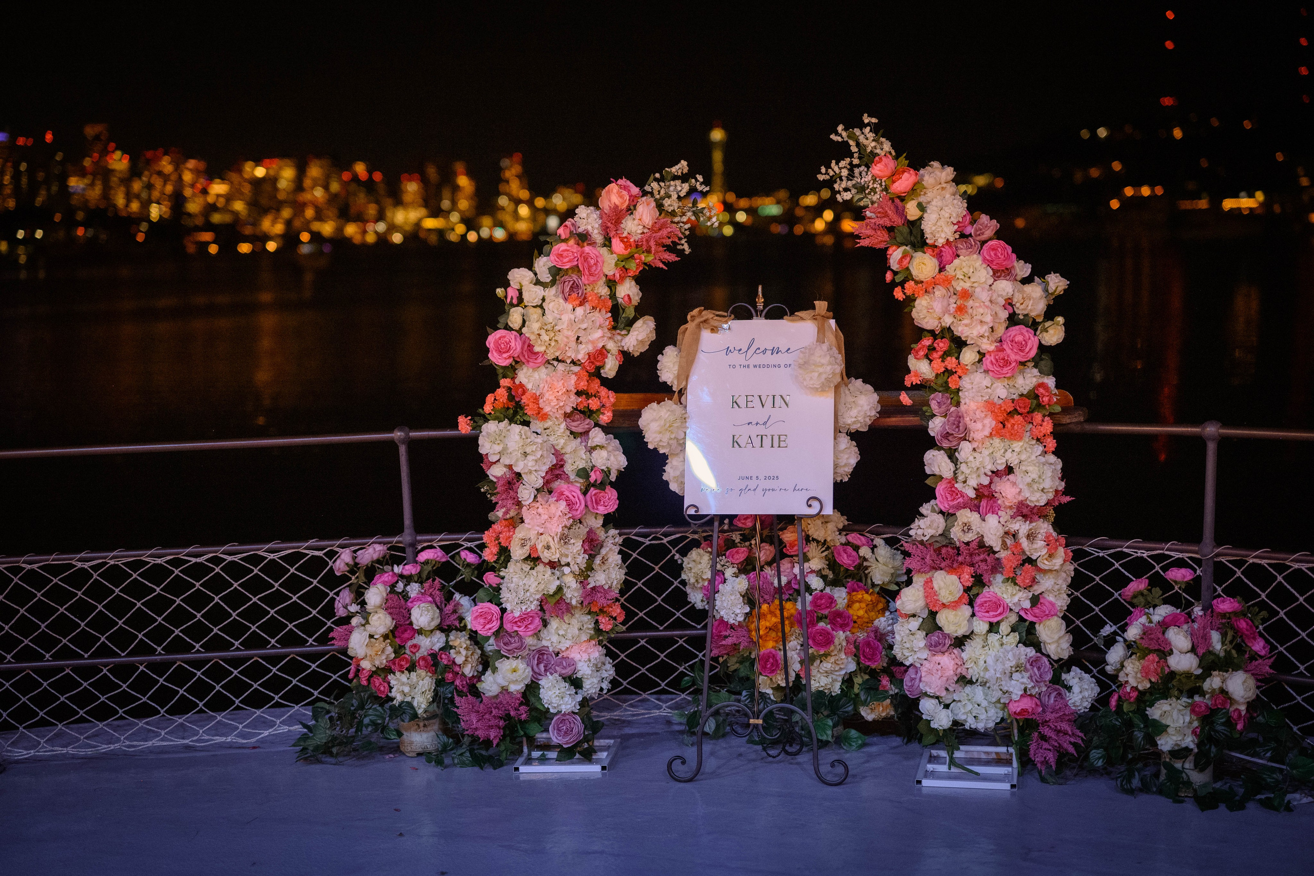 Kevin & Katie. Wedding & portrait photography in the Seattle Area. Helen Michelle photographer