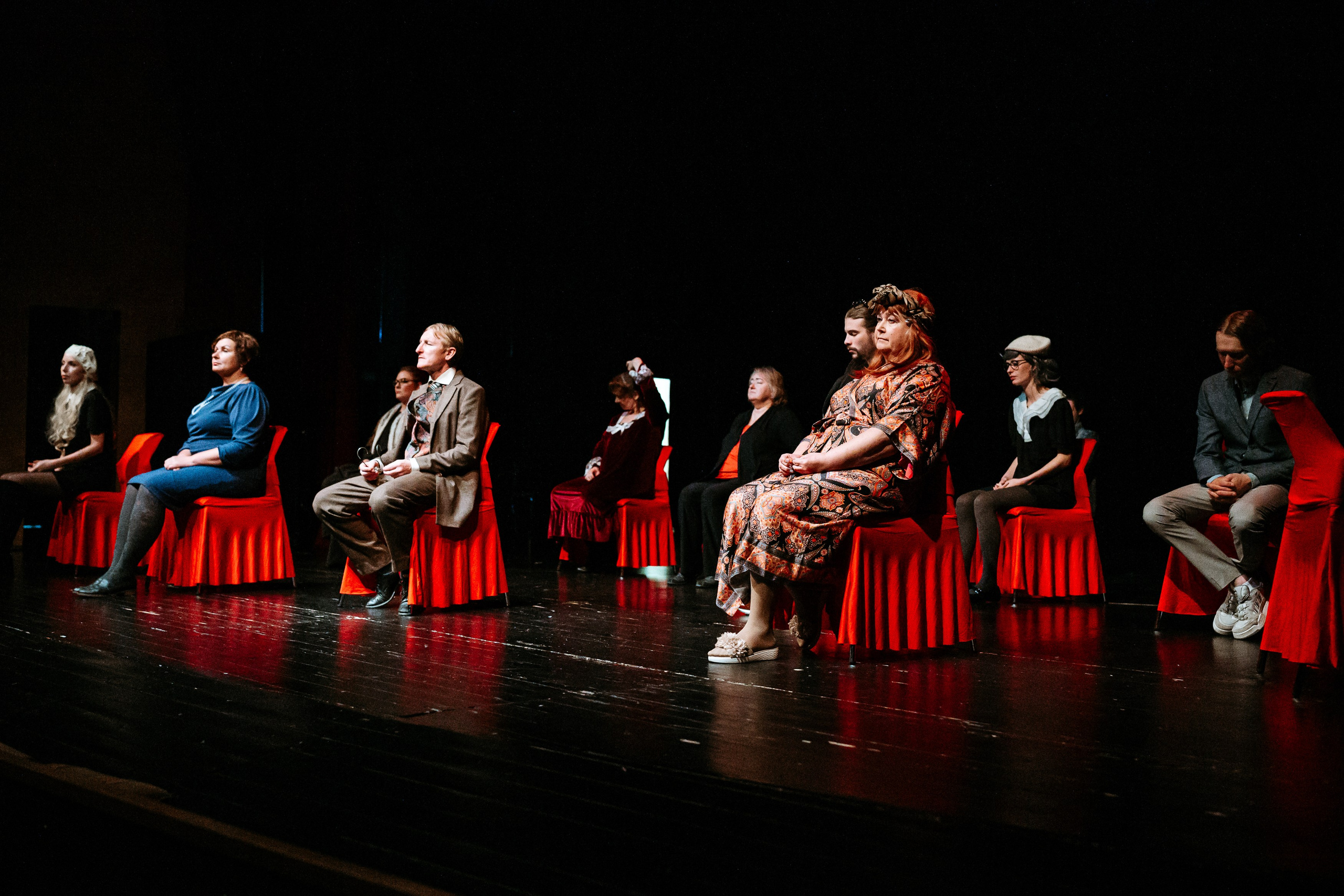 Garbo Teater „12 стульев“. Jelizaveta Gross - reportaaži- ja portreefotograaf Narvas