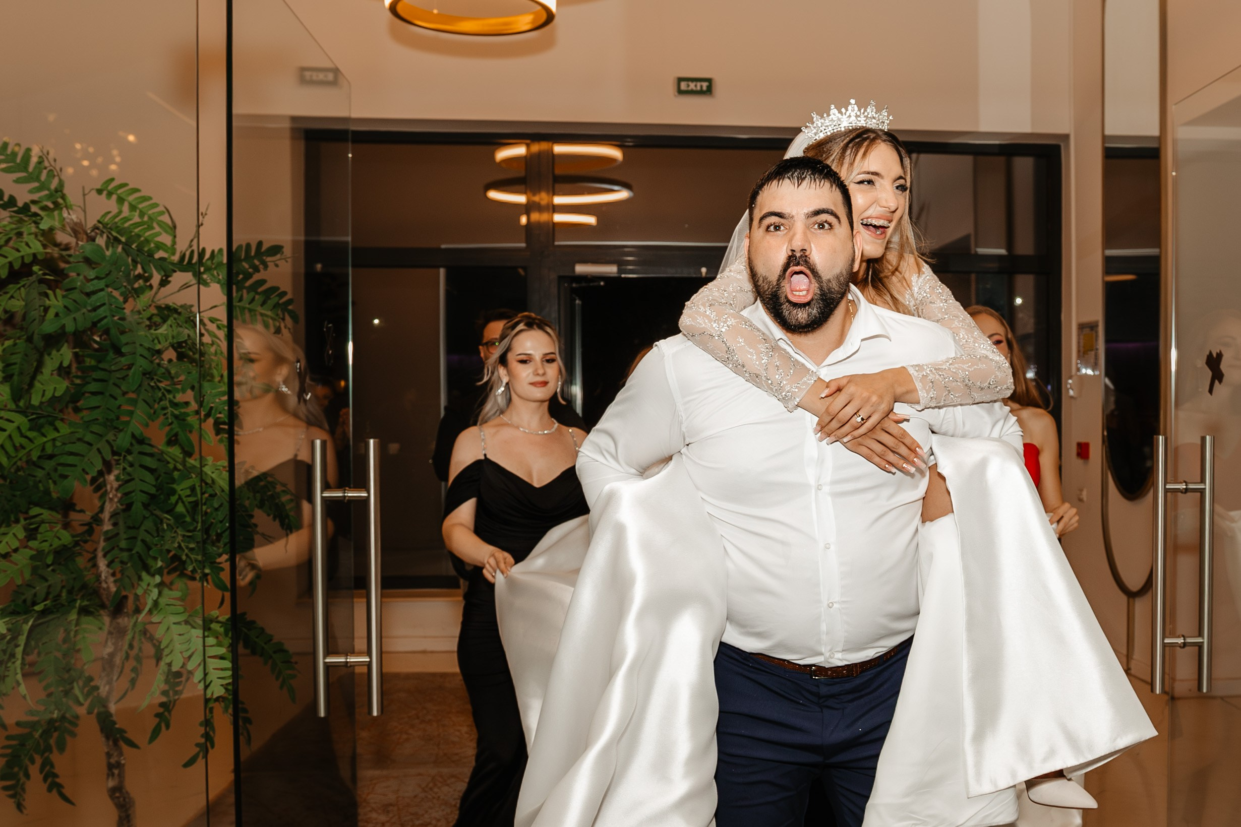 Cristina si Cristian. Ionut Brehuescu — Fotograf