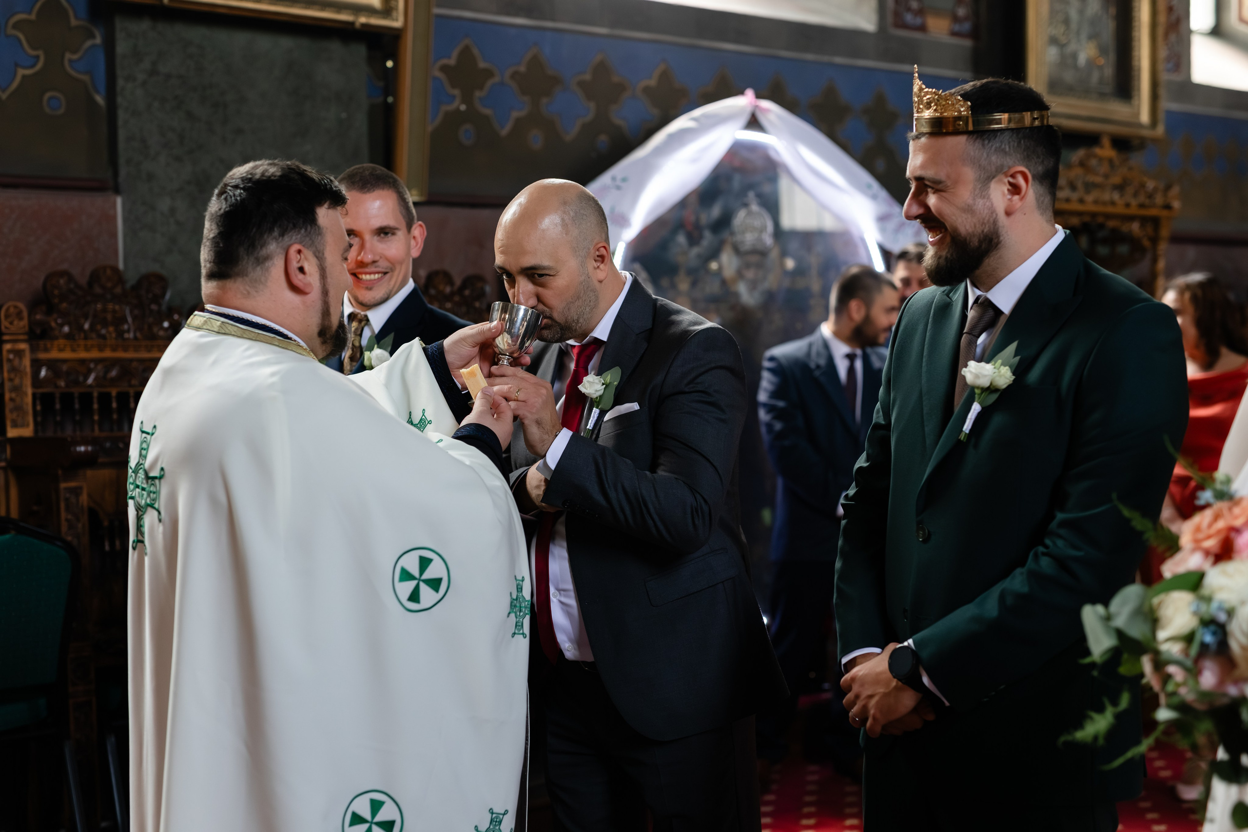 Flori & Cosmin. Main