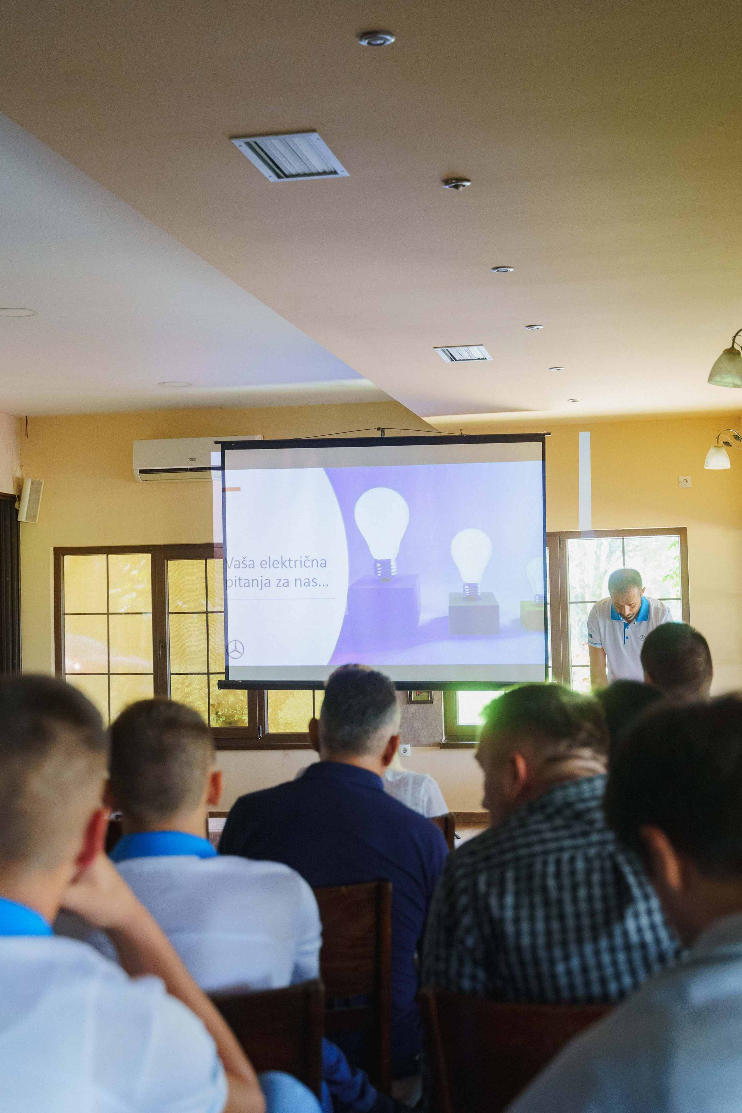 Auto kuca Mikom EV event. Жуков Студио