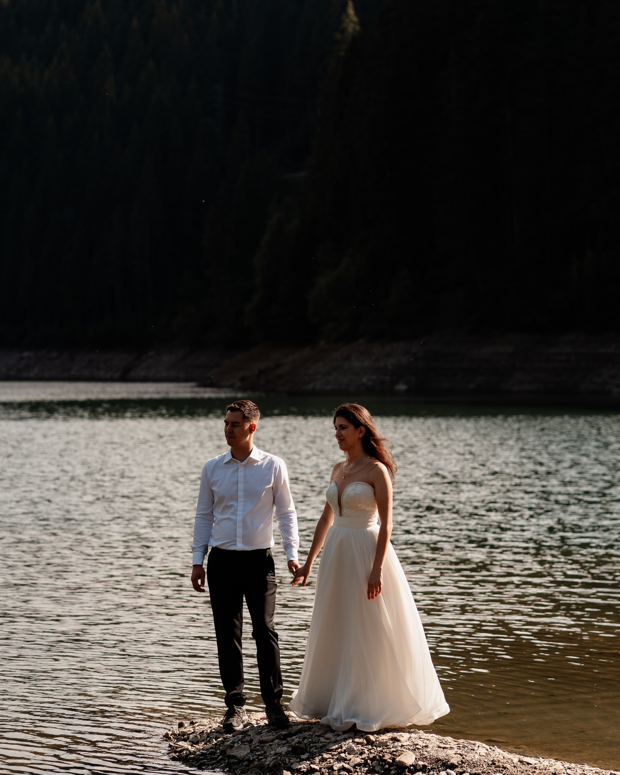 Trash the dress — Lorena&Adi  - Mihai Popa. Mihai Popa |Wedding Photographer | Worldwide | Bucharest