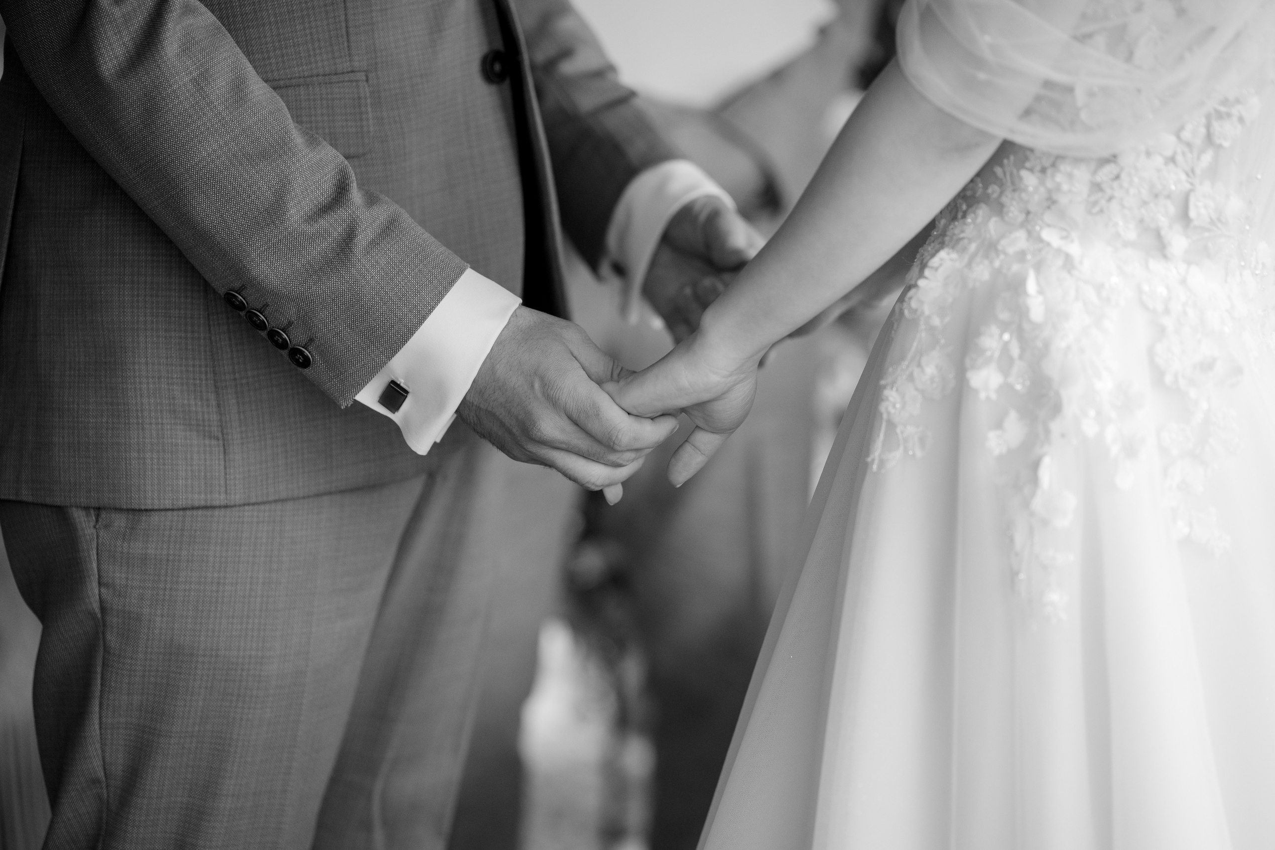 Mona + Vlad | Valea Sanzienelor. Proud Vision Weddings | Wedding Photography & Films — Servicii profesionale Foto Video Nunta Iasi
