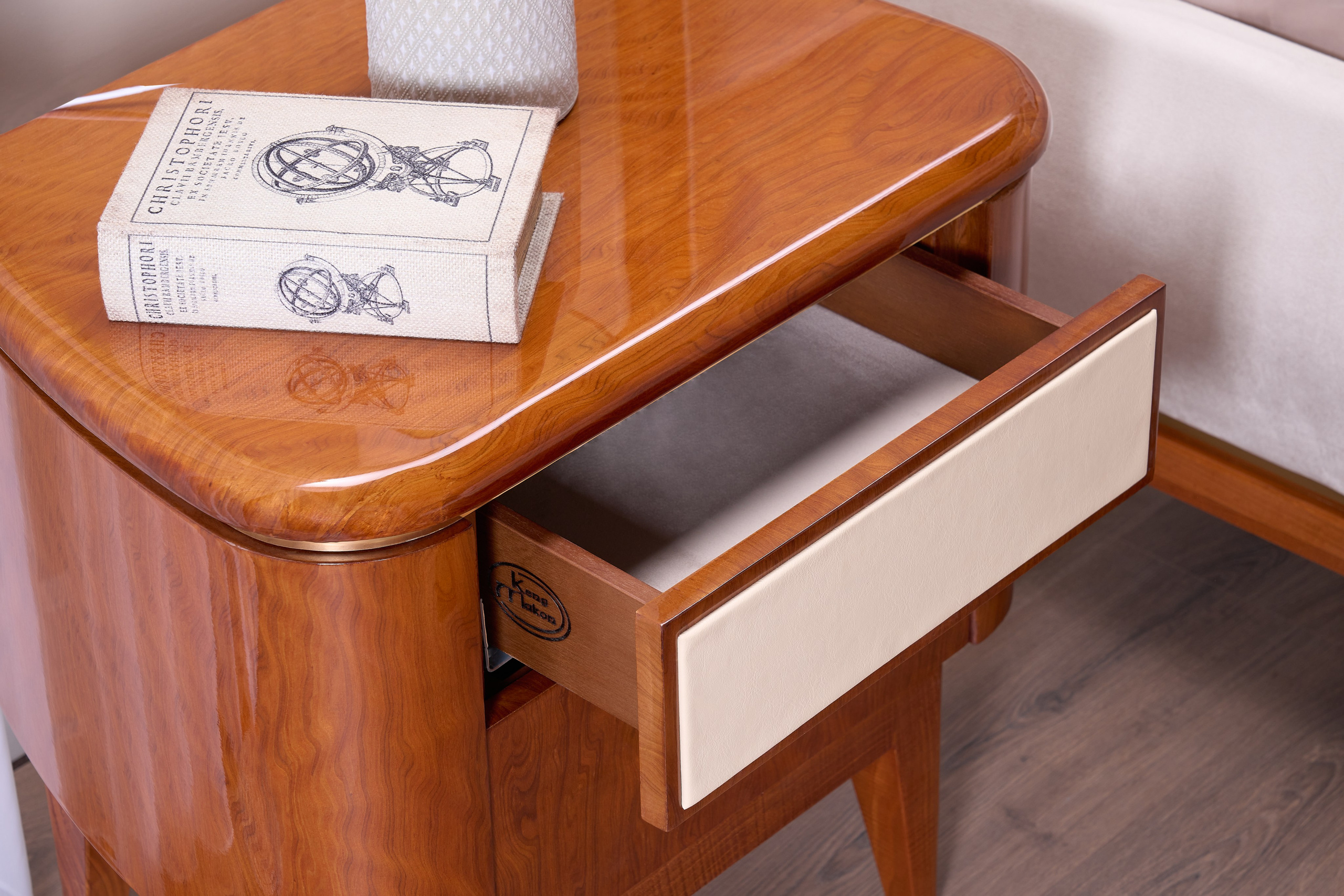 Фотографии мебели. Фотограф в Ташкенте Павел Насенников