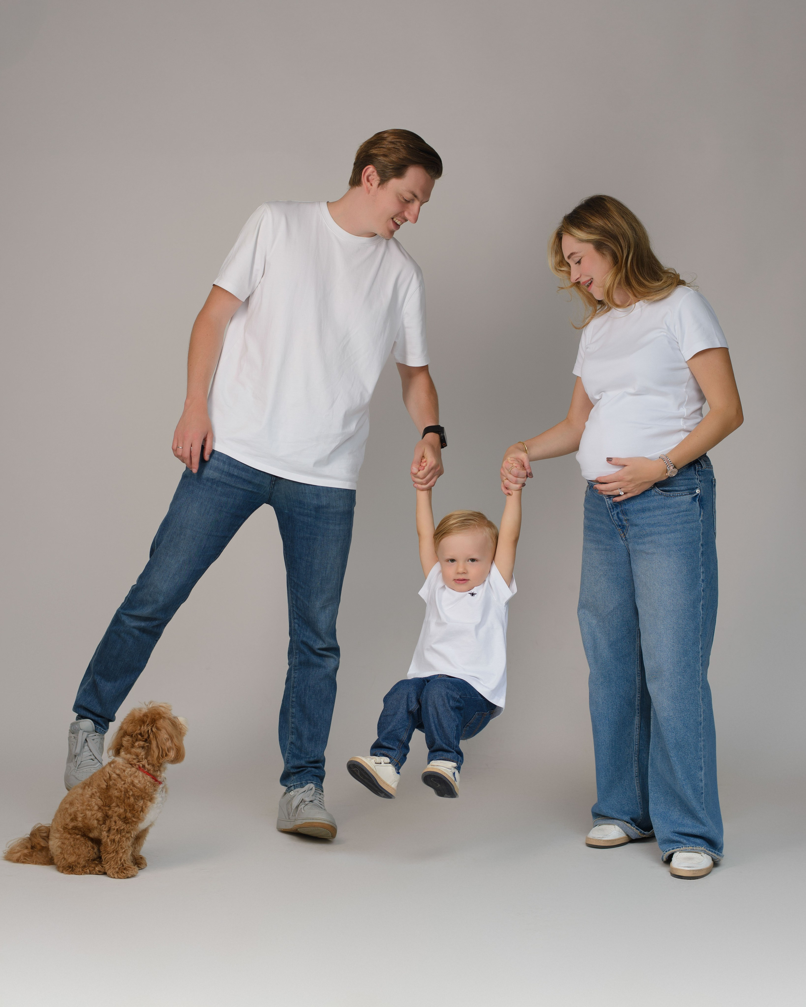 New born & Family. Julia Kuzmovych personal and pregnancy photographer in London