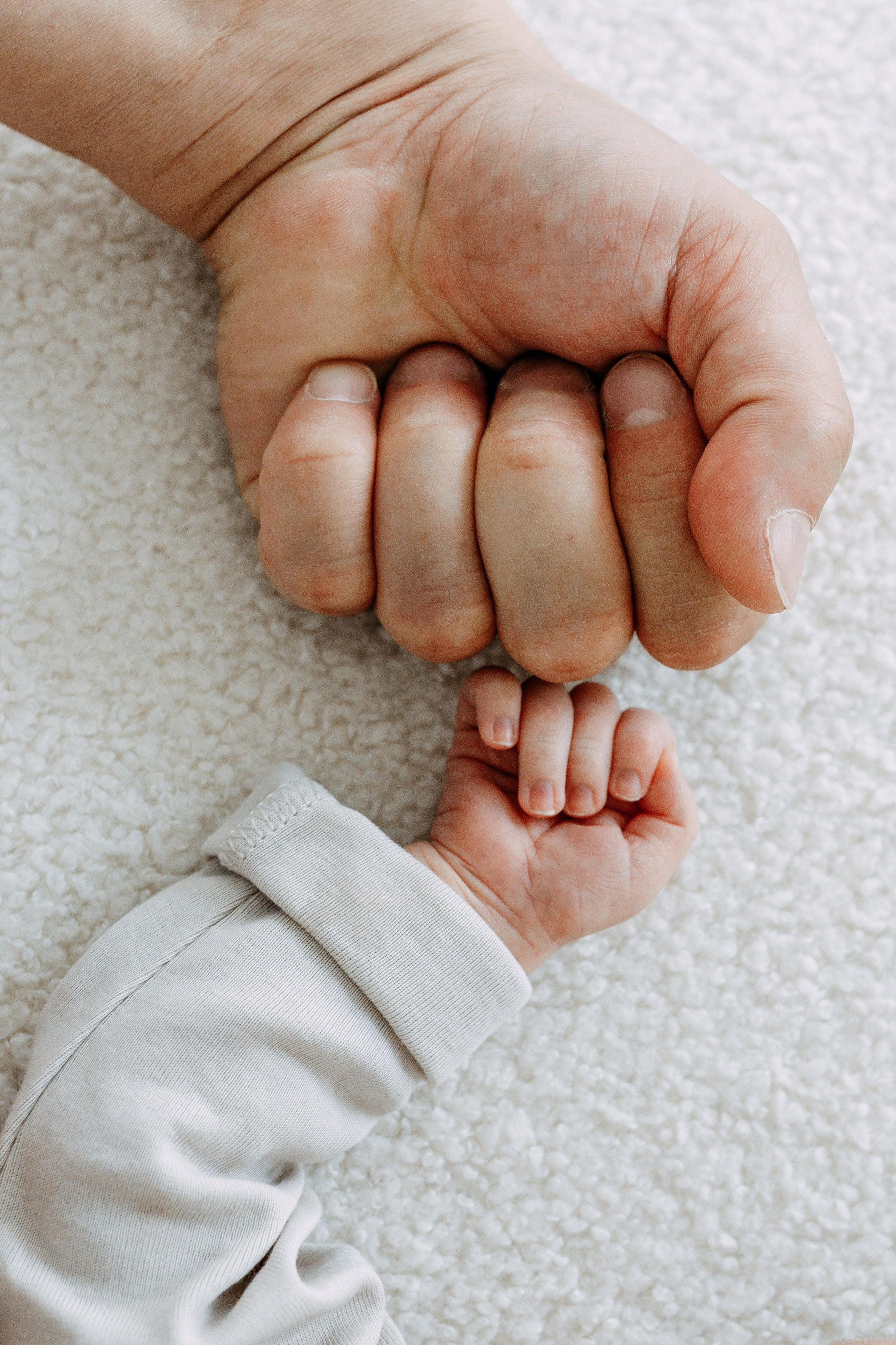 Neugeborene. Professionele fotografin in Münsingen Olesia Wegele
