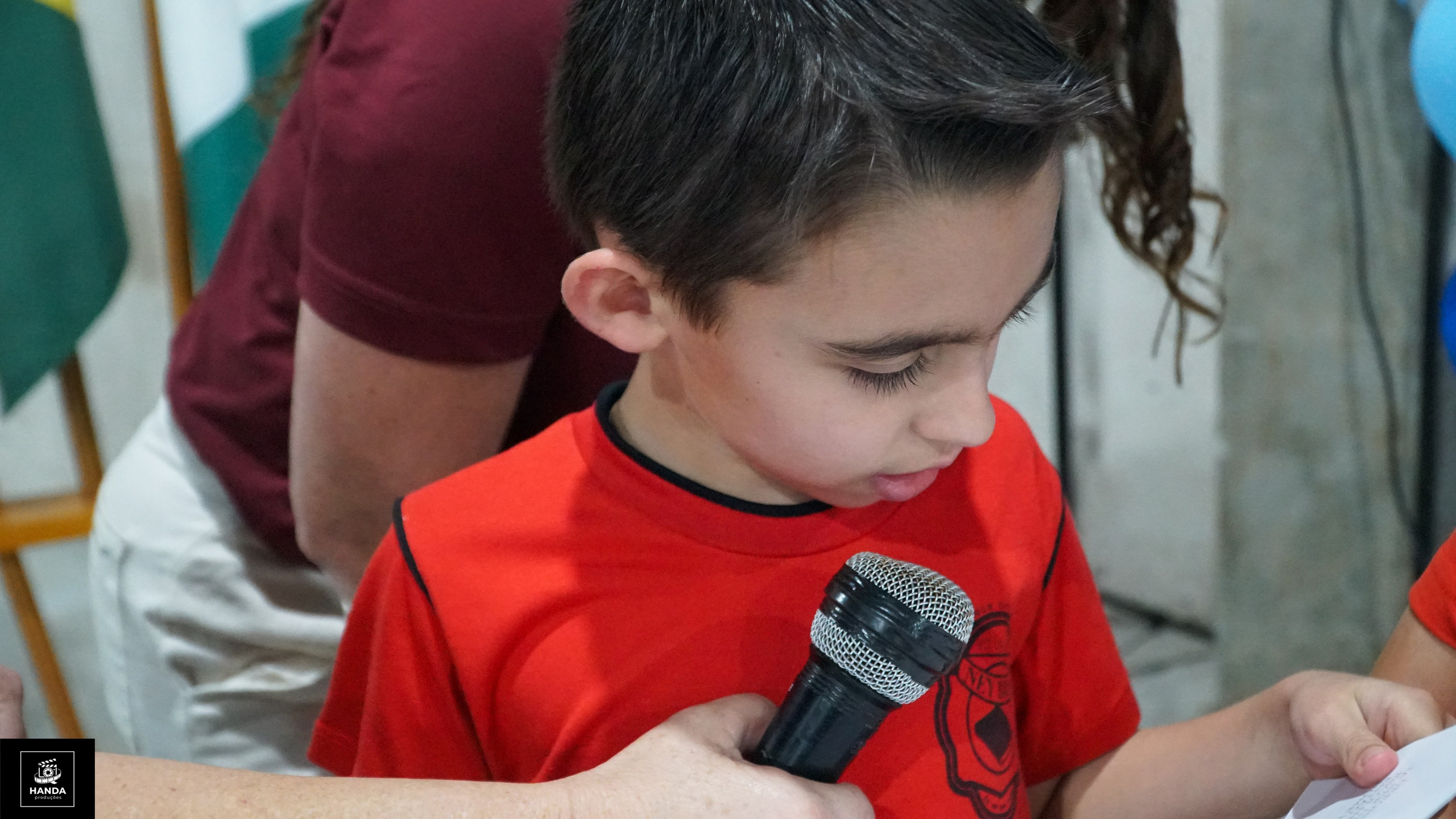 Noite autógrafos colégio Aurélio Buarque de Holanda. Handa Produções