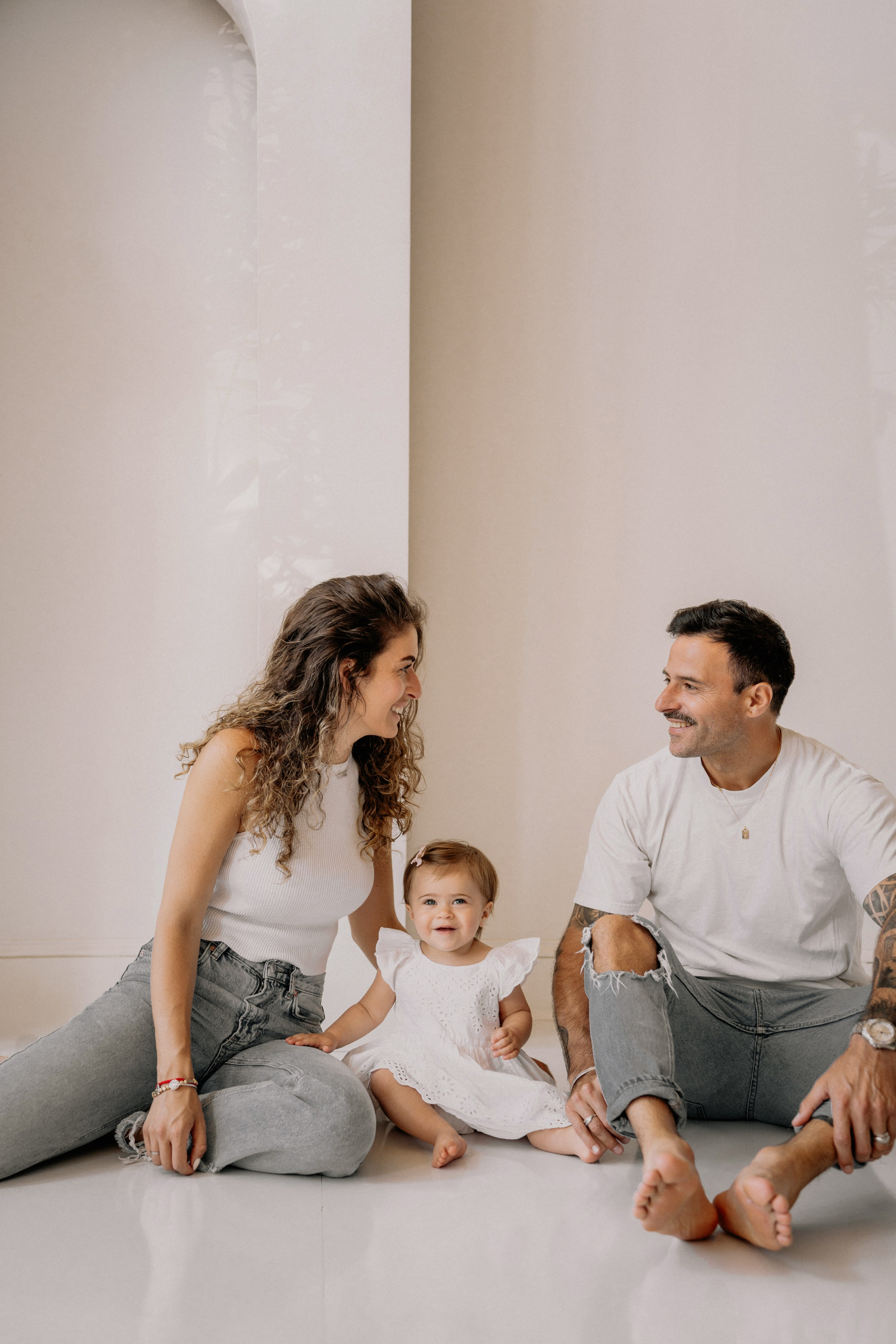 First Birthday Studio Photography – A Milestone Celebration. Alisa Tant — Family and newborn photographer Bucks County, Montgomery county, Philadelphia, NJ