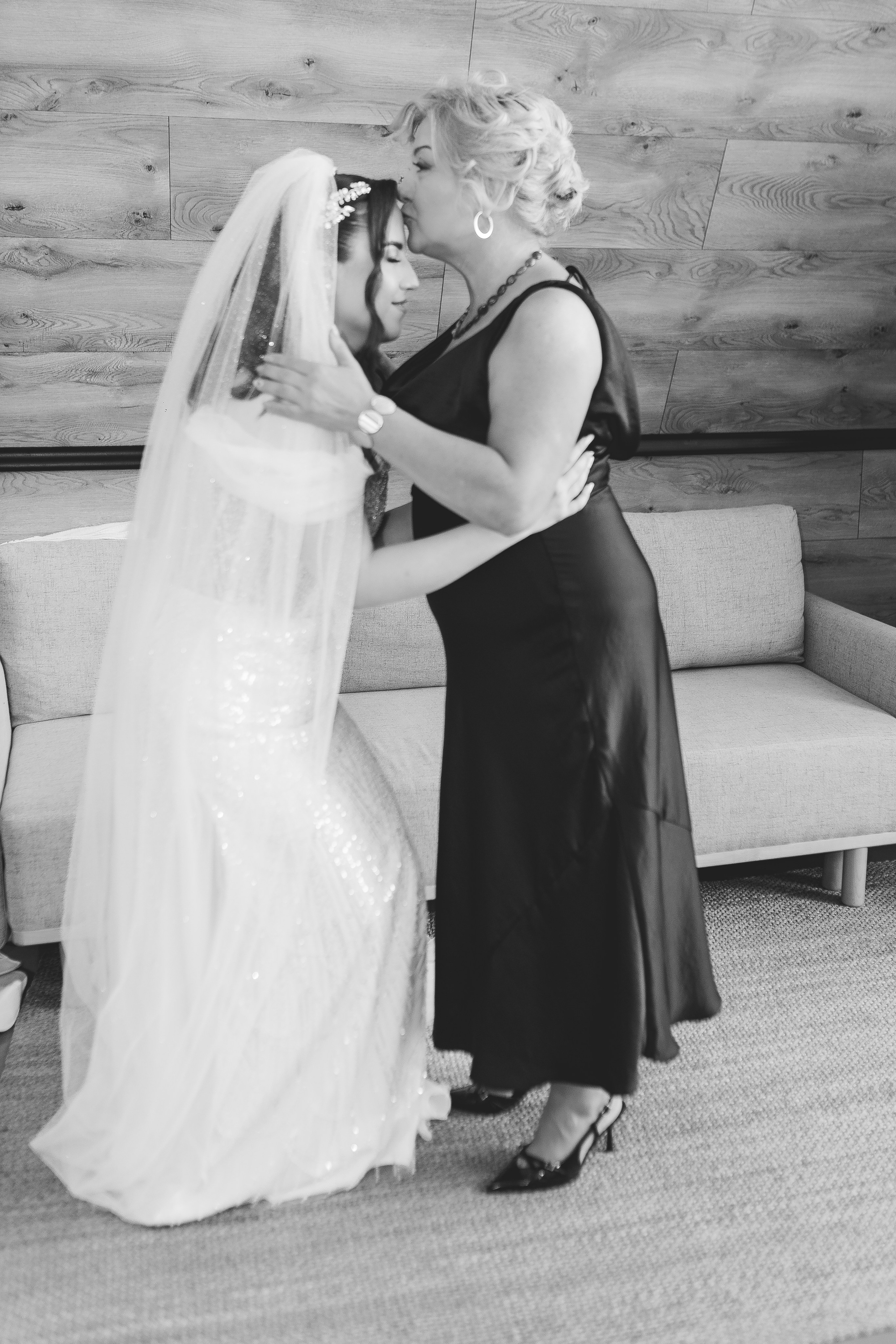 Mihai & Iasmina. Lucian Dedeu — Fotograf de nuntă și eveniment