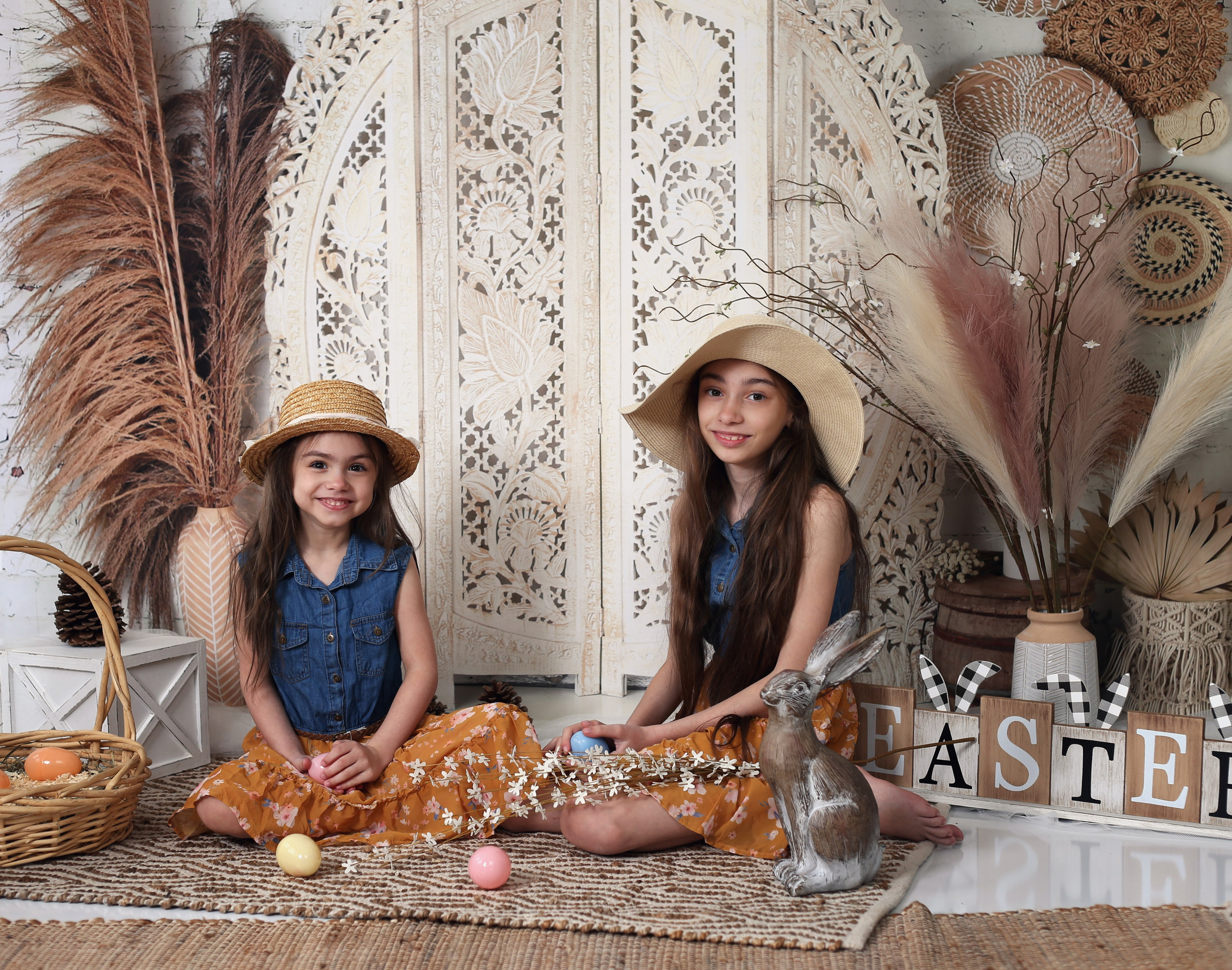 STUDIO Photoshoot. YuAnna studio. Family & Kids Photographer in Seattle area, located in