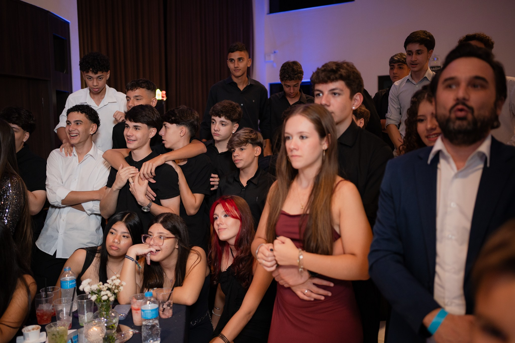 Lara — Hall Palace / Bauru SP. Robson Colaço