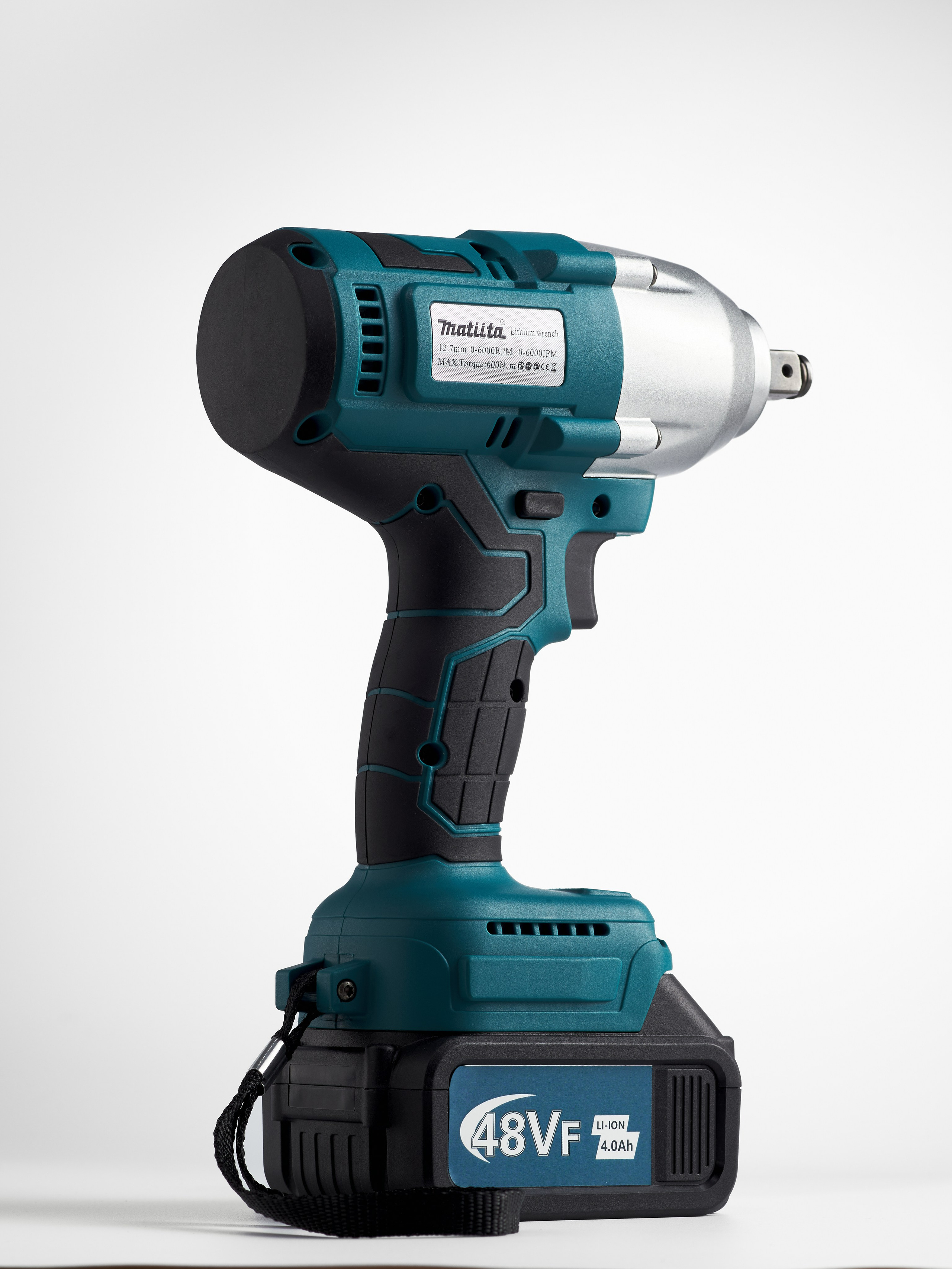 Инструменты и оборудование. Предметная фотосъемка в Алматы. Студия фото и видео съемки товаров