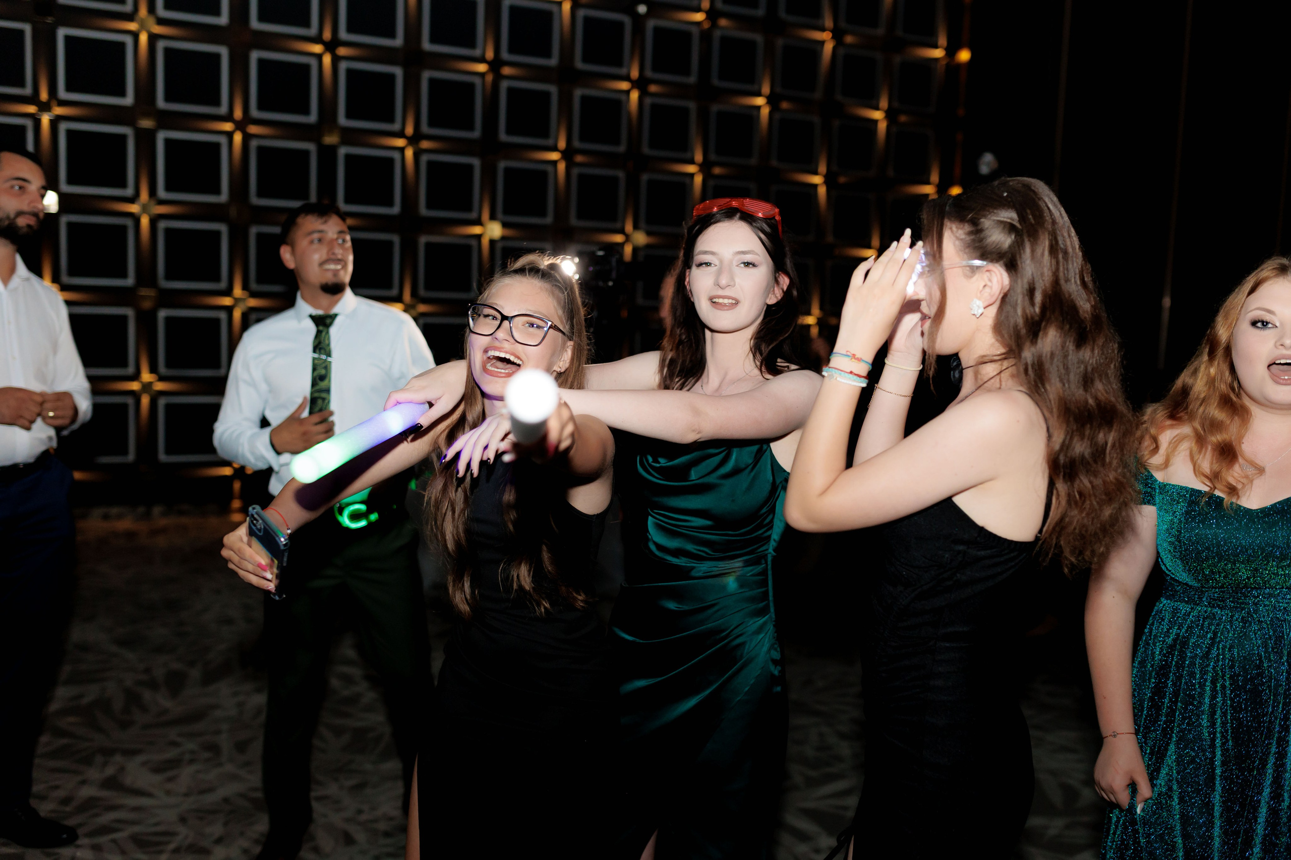 Nunta Nicoleta & Răzvan | Fotografie & Videografie Profesională. Servicii foto-video profesionale, pentru momente de neuitat