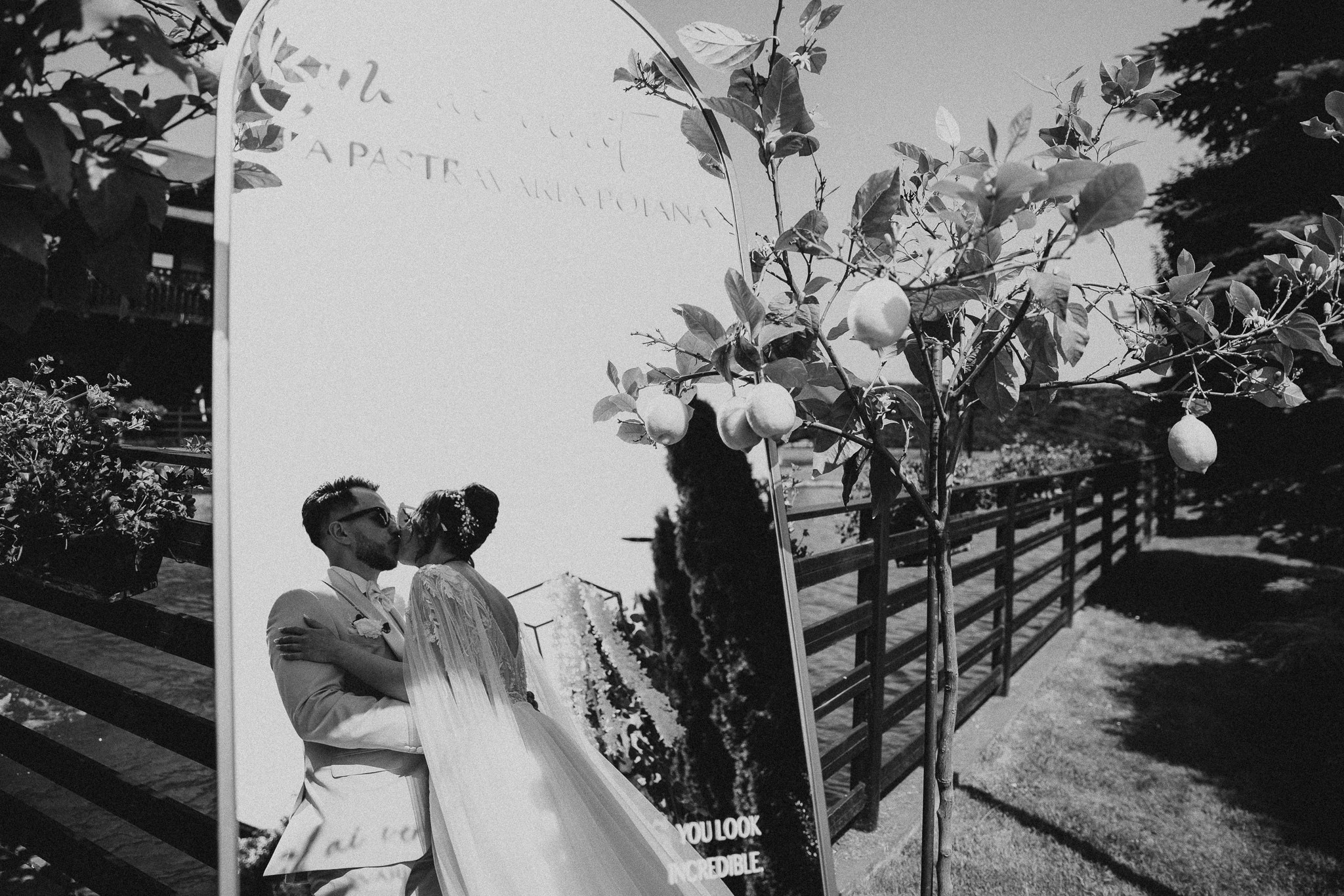 Ioana & Ionuț | Nuntă de poveste la Păstrăvăria Poiana din Mălini județul Suceava. Servicii foto-video profesionale, pentru momente de neuitat