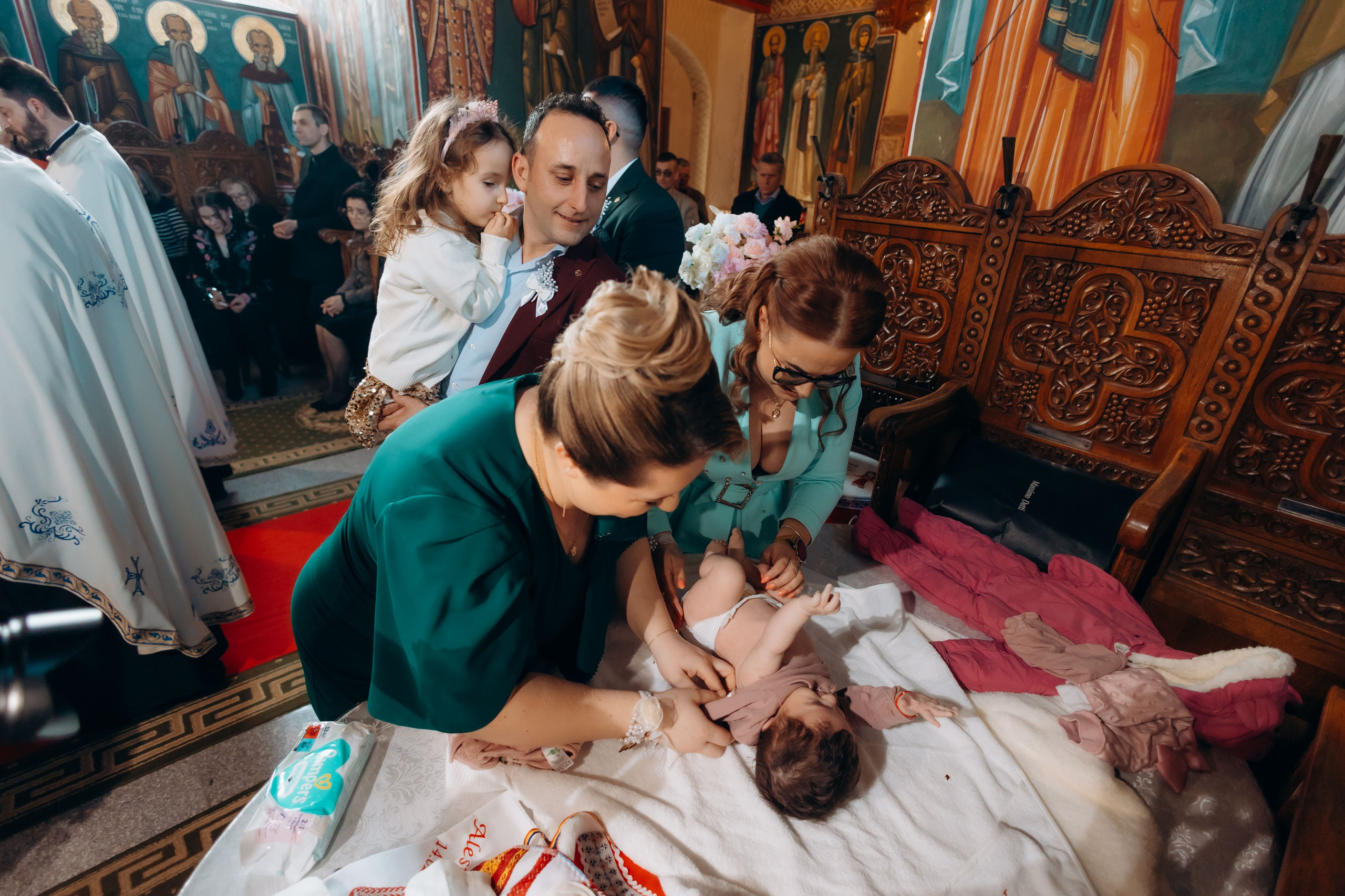 Povestea voastră, regizată de noi |Cristi Turculet Videograf Nuntă Suceava | wedding highlight. Servicii foto-video profesionale, pentru momente de neuitat