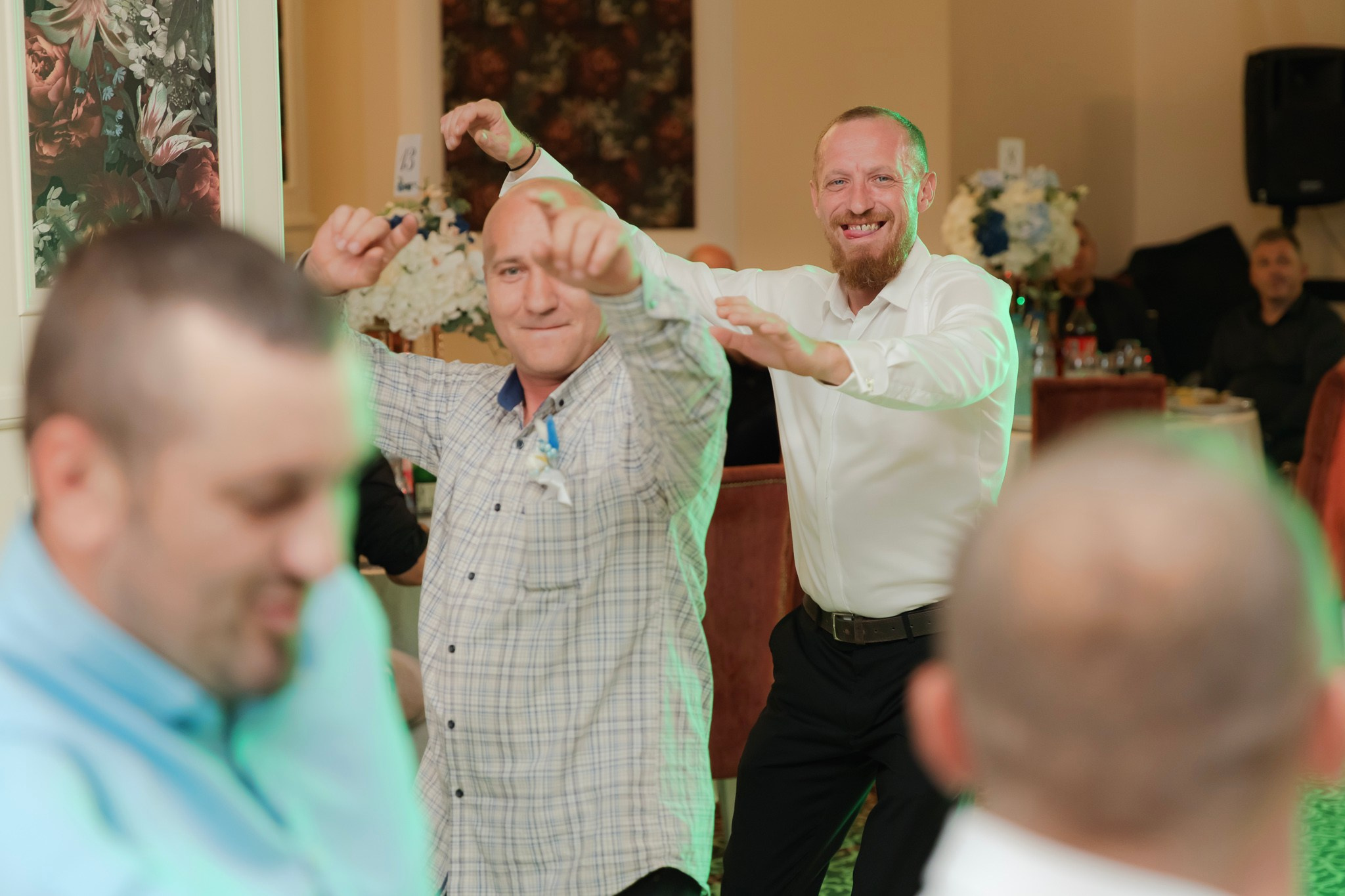 Mihai & Oana. Servicii foto-video profesionale, pentru momente de neuitat