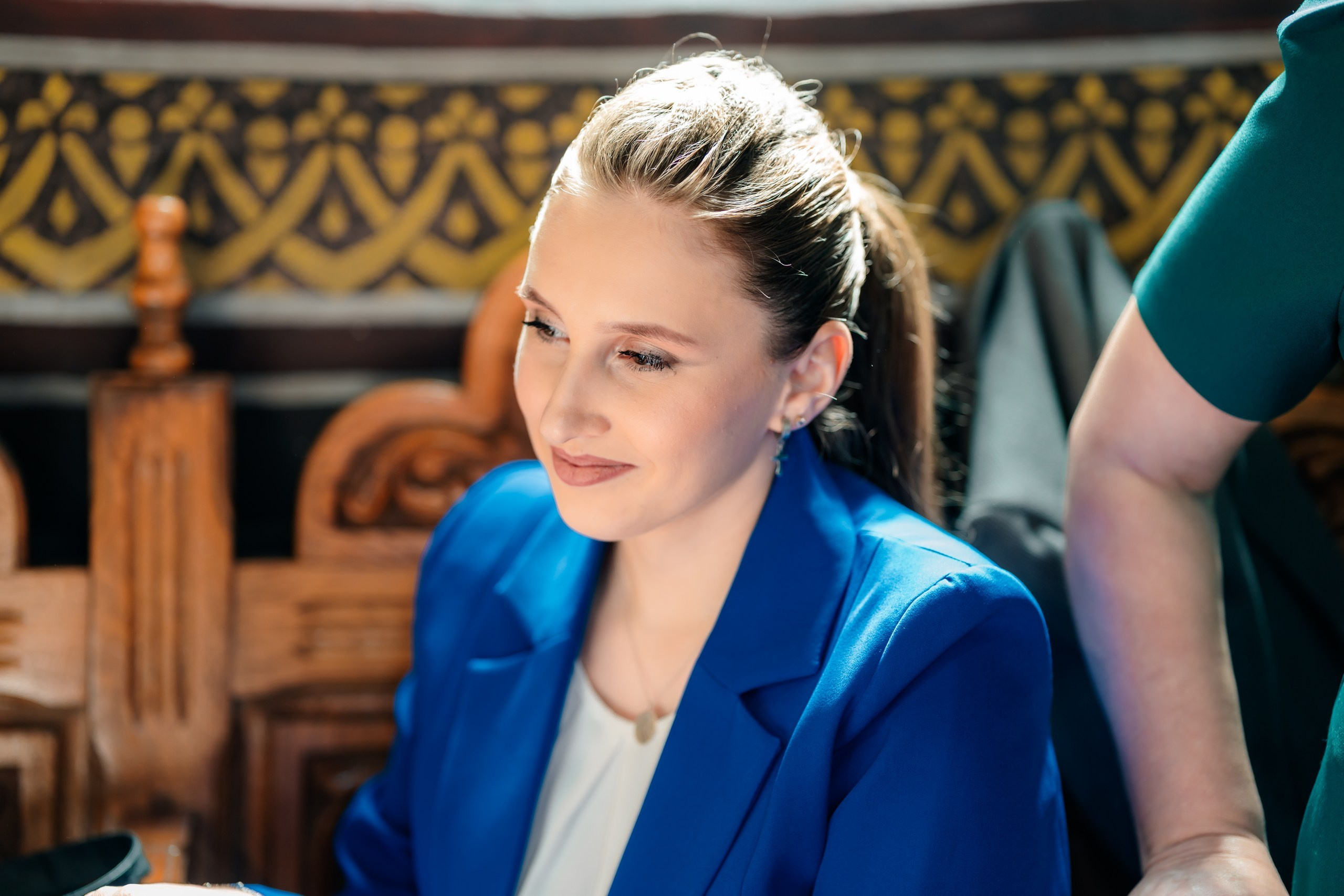 fotograf botez Miruna Parascheva, fotografie botez Botoșani, fotograf Alin Chirilă, amintiri botez, fotografii botez, botez Miruna Parascheva, fotograf copii, fotografie botez în Botoșani-alt="botez Miruna Parascheva, fotografie botez Alin Chirilă, amintiri botez, fotografii emoționante botez Botoșani"-- fotografii-botez-bebelus- amintiri-botez-micuț- moment-sfânt-crestinare- fotografie-emotionanta-botez- detalii-botez-bebelusi- parinti-fericiti-la-botez- fotograf-botez-profesionist- botez-in-biserica-ortodoxa- micuț-botezat-cu-emoție- zâmbete-și-lacrimi-la-botez- bebeluș-la-cristelniță- decor-botez-colorat- botez-cu-dragoste-și-credință- emotie-pura-la-botez- fotograf-botez-botosani- botez-iasi-suceava-fotograf- amintiri-nepretuite-botez