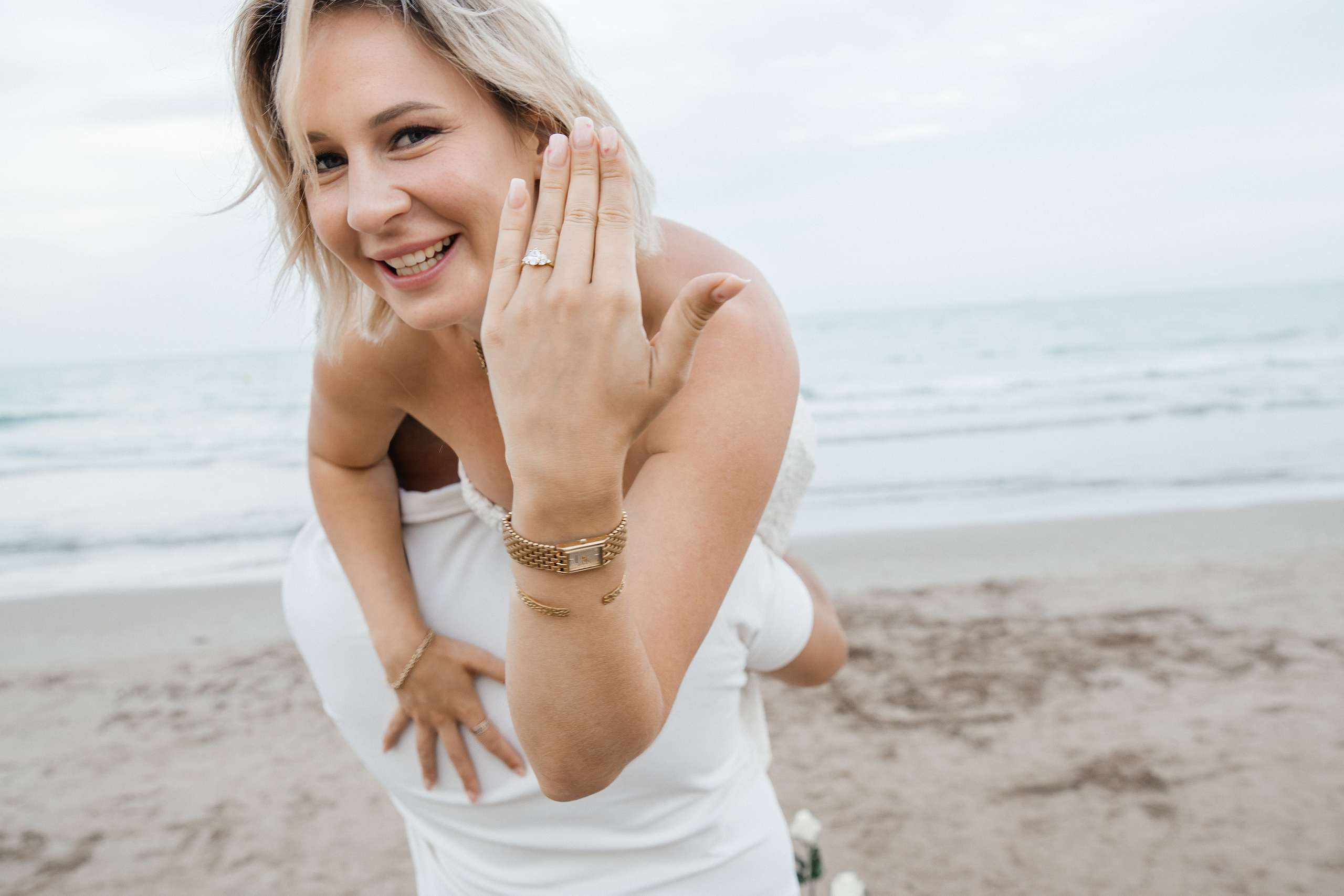Proposal Photoshoot in Port Saplaya near Valencia | Tips