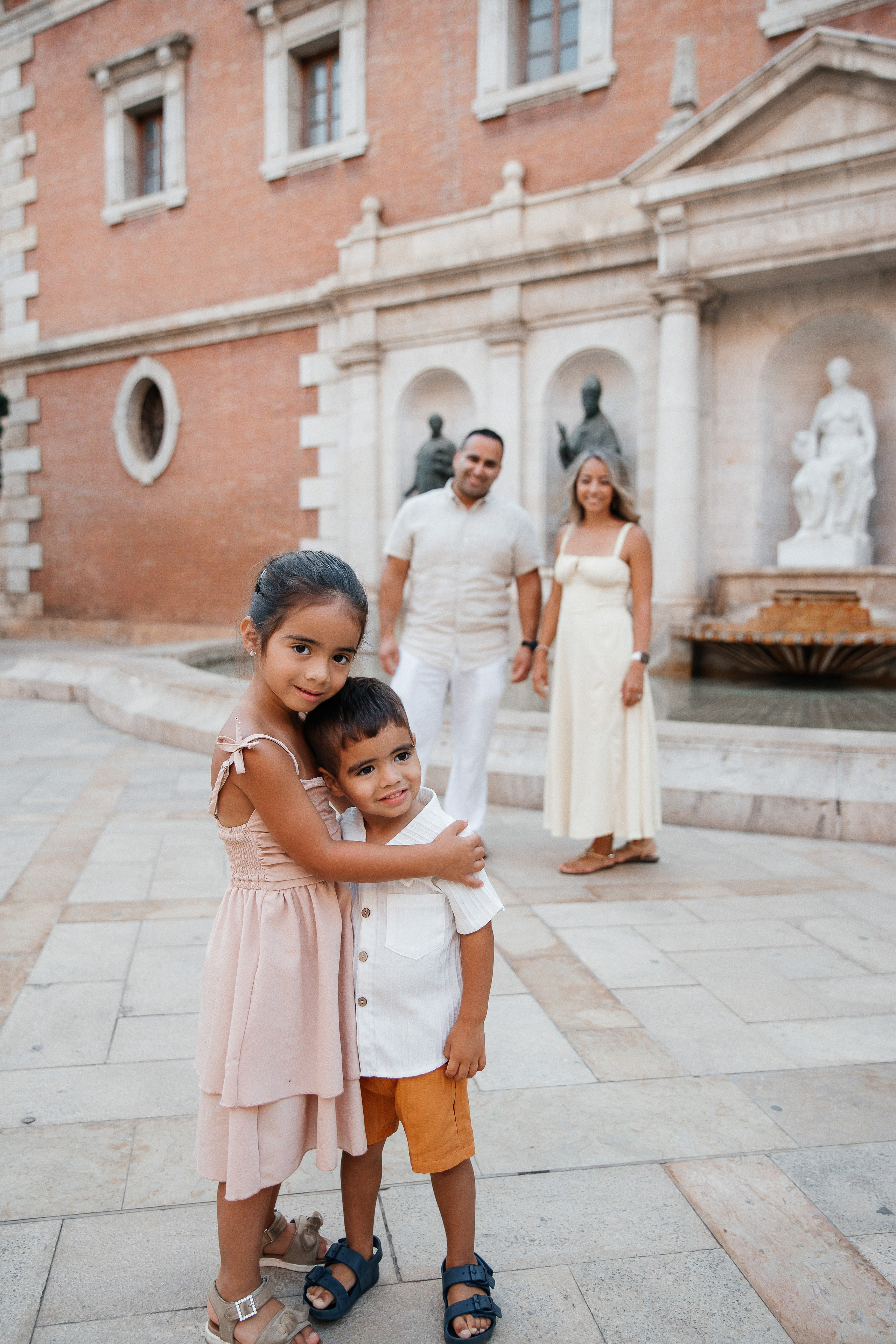 Family Photography by Julia Gnatenko | Photo Sessions in Valencia, Alicante, Barcelona, Spain. Julia Gnatenko — Photographer Valencia, Alicante, Barcelona, Spain, Europe