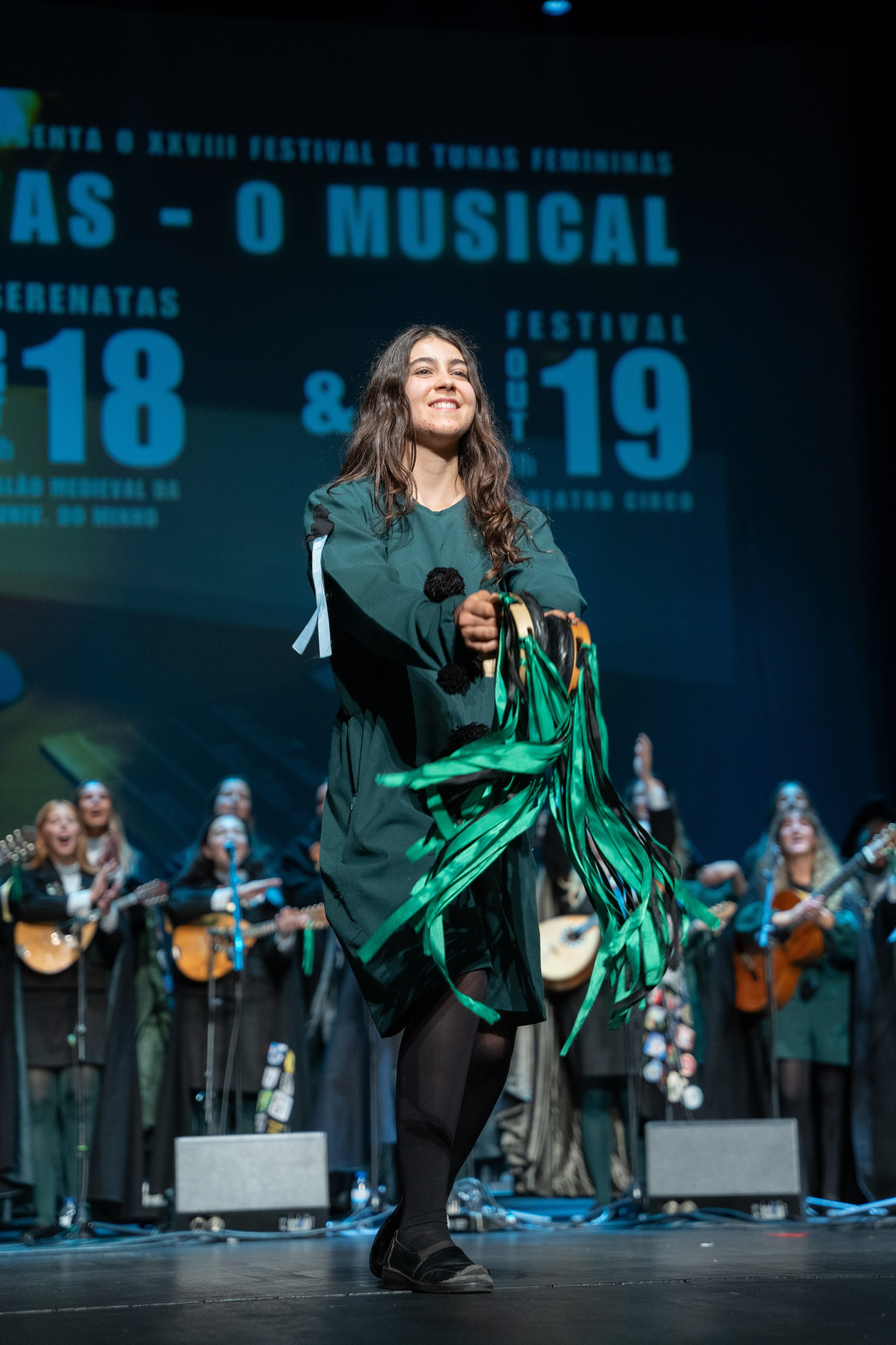 Grupos Culturais e Espétaculos. Ínicio