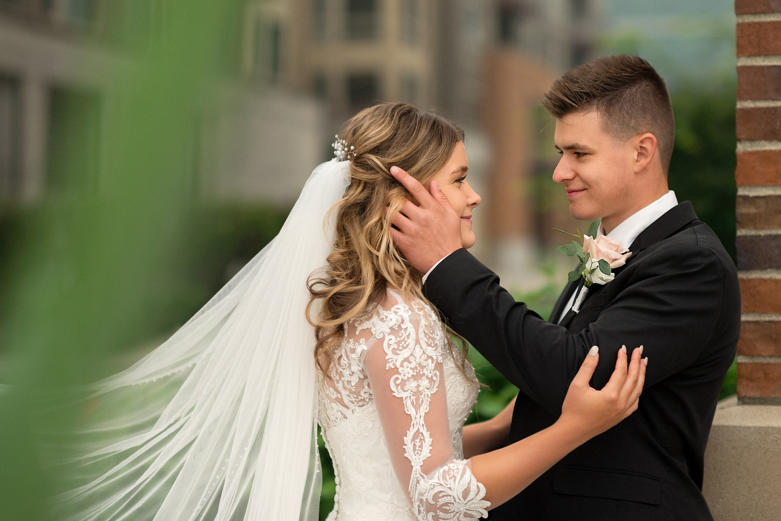 Weddings. Wedding & family photography in Seattle area. Helen Michelle photographer